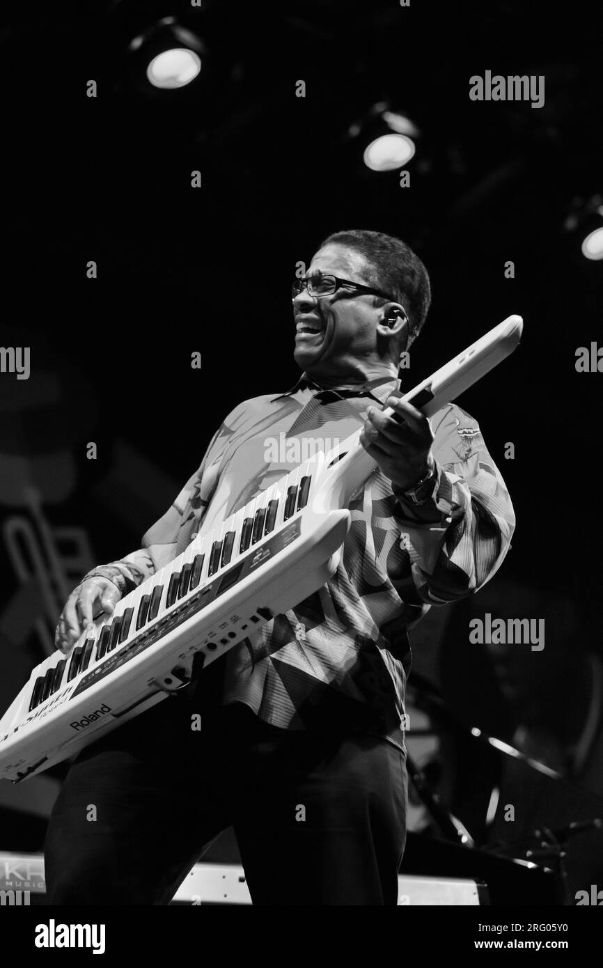 HERBIE HANCOCK effectue sur le Jimmy Lyons Étape - 54ème festival de jazz de Monterey 2011 Banque D'Images