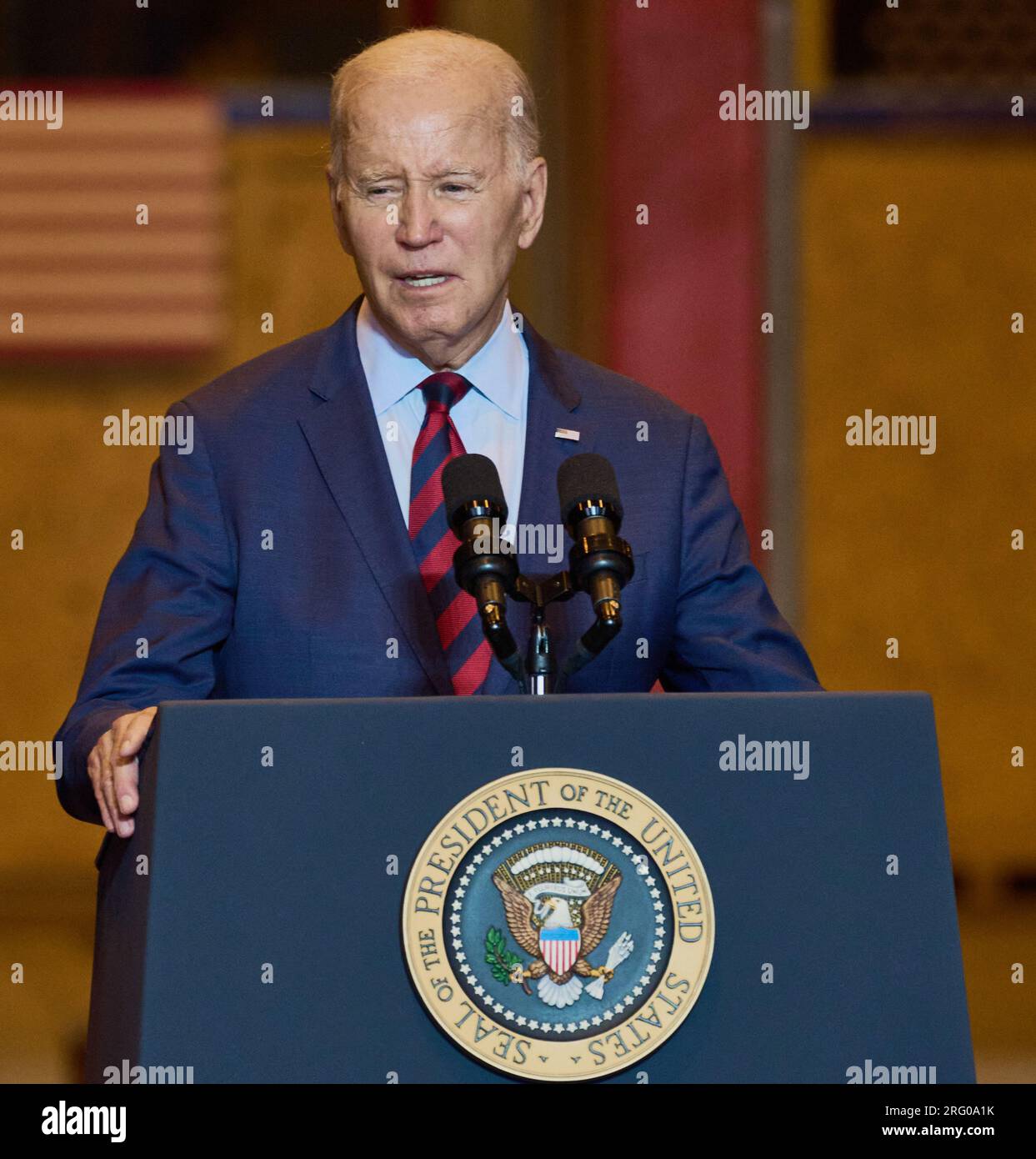 PHILADELPHIE, PA, États-Unis - 20 JUILLET 2023 : le président Joe Biden prend la parole au chantier naval de Philly. Banque D'Images