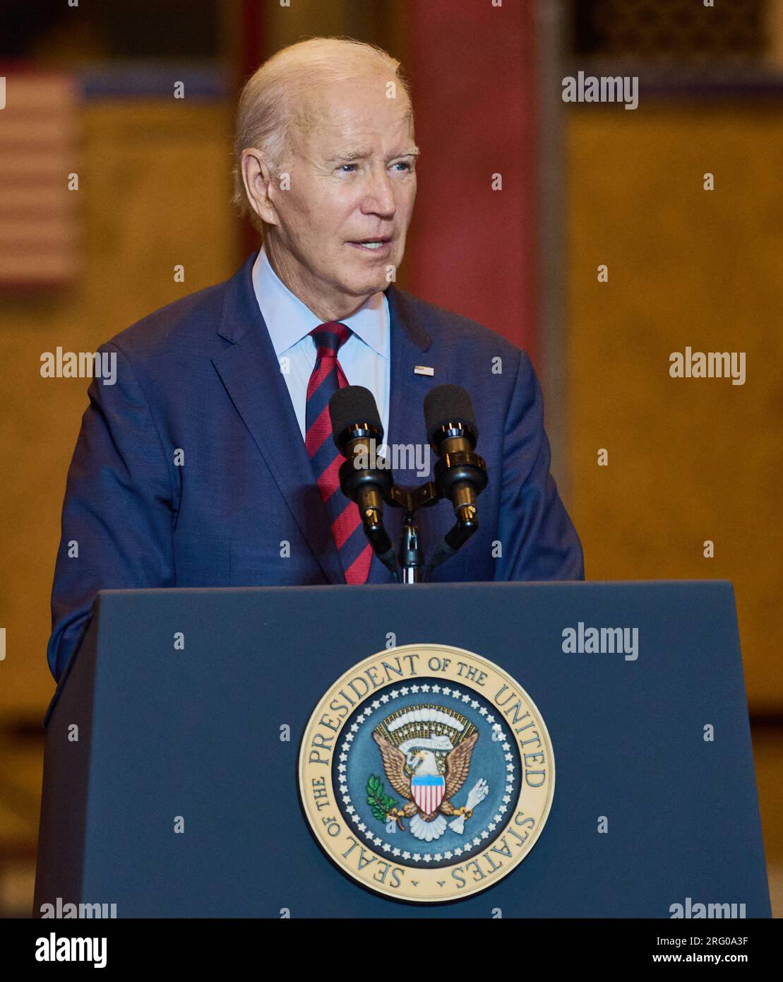 PHILADELPHIE, PA, États-Unis - 20 JUILLET 2023 : le président Joe Biden prend la parole au chantier naval de Philly. Banque D'Images