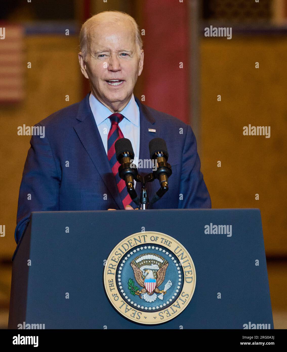 PHILADELPHIE, PA, États-Unis - 20 JUILLET 2023 : le président Joe Biden prend la parole au chantier naval de Philly. Banque D'Images