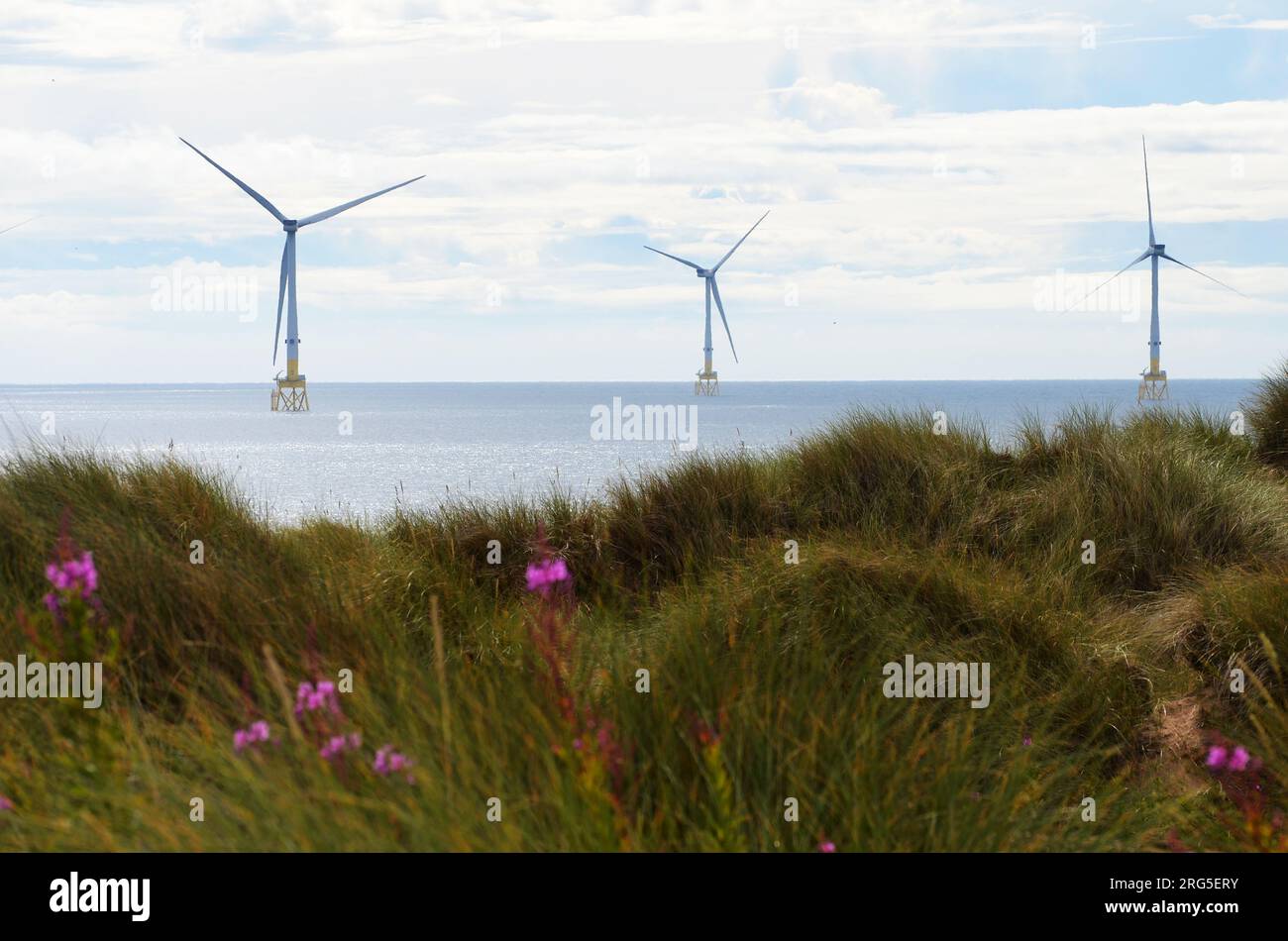 Aberdeen Offshore Wind Farm, l'une des éoliennes flottantes les plus puissantes au monde Banque D'Images