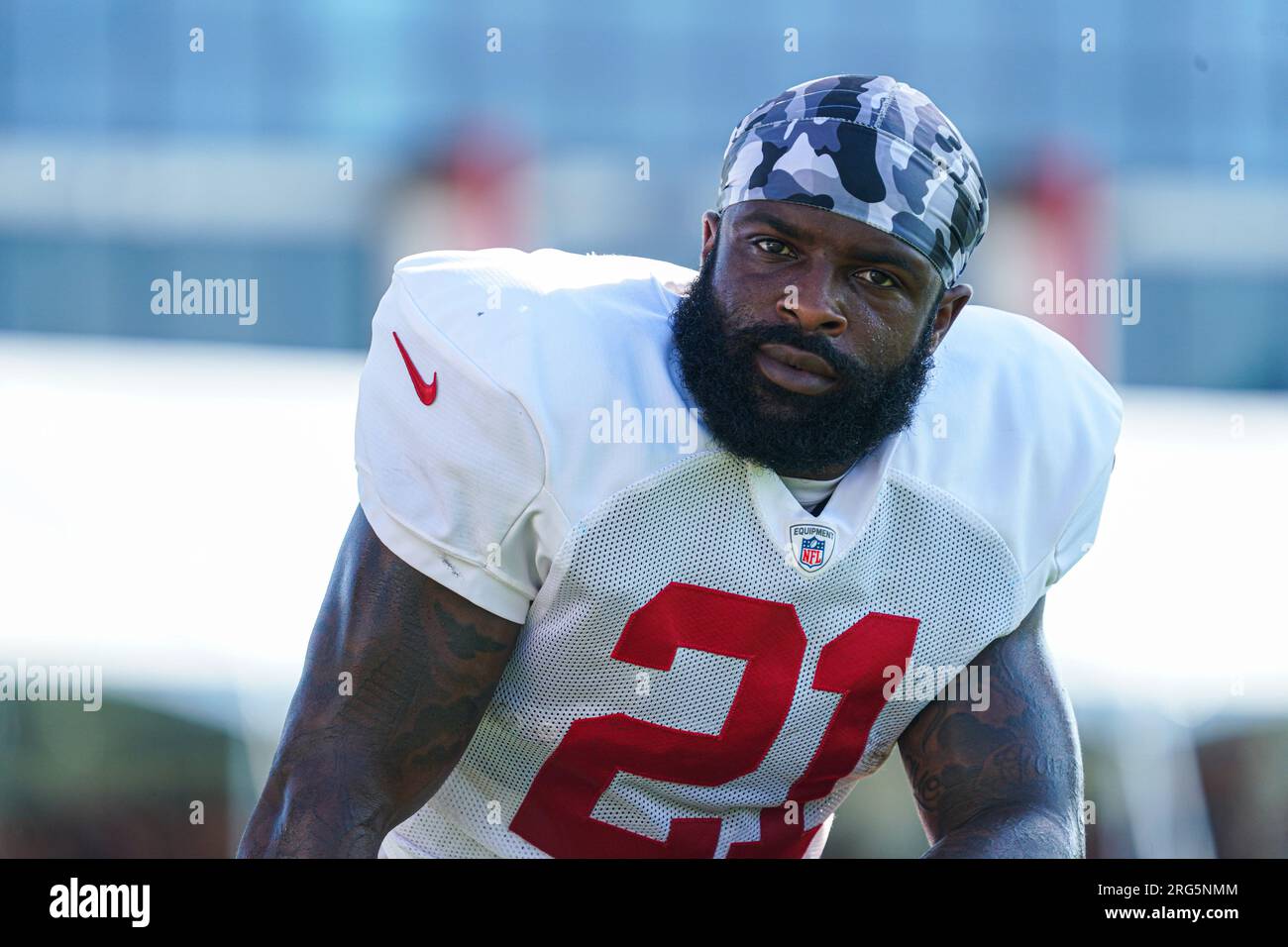 Tampa, Floride, États-Unis, 3 août 2023, le joueur des Buccaneers de Tampa Bay, Ke'Shawn Vaughn, lors d'un camp d'entraînement au Centre de formation de l'Advent Health. (Crédit photo : Marty Jean-Louis) Banque D'Images