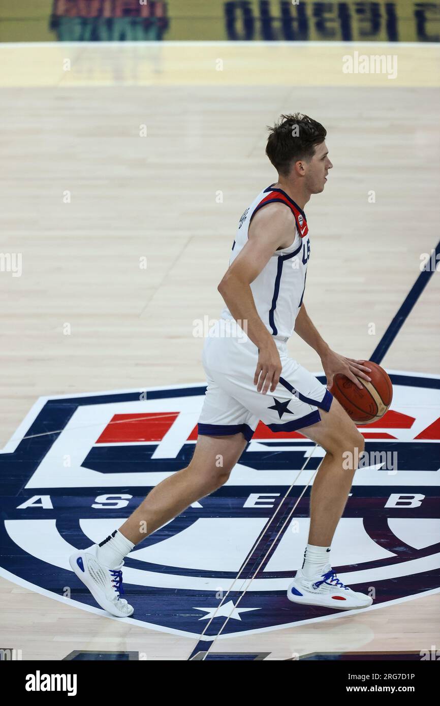 7 août 2023 : Austin Reaves (15 ans), gardien américain, dribble le ballon sur le terrain lors de la seconde moitié du USA Basketball Showcase mettant en vedette les USA vs Porto Rico au T-Mobile Arena le 7 août 2023 à Las Vegas, NV. Christopher Trim/CSM. (Image de crédit : © Christopher Trim/Cal Sport Media) Banque D'Images