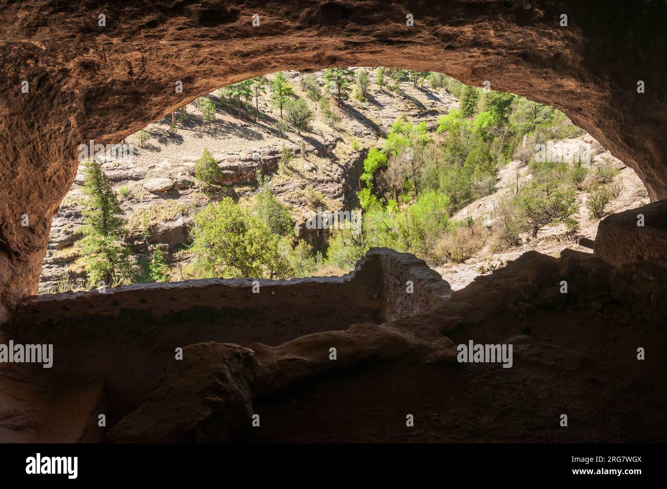 Gila Cliff Dwellings National Monument au Nouveau-Mexique Banque D'Images