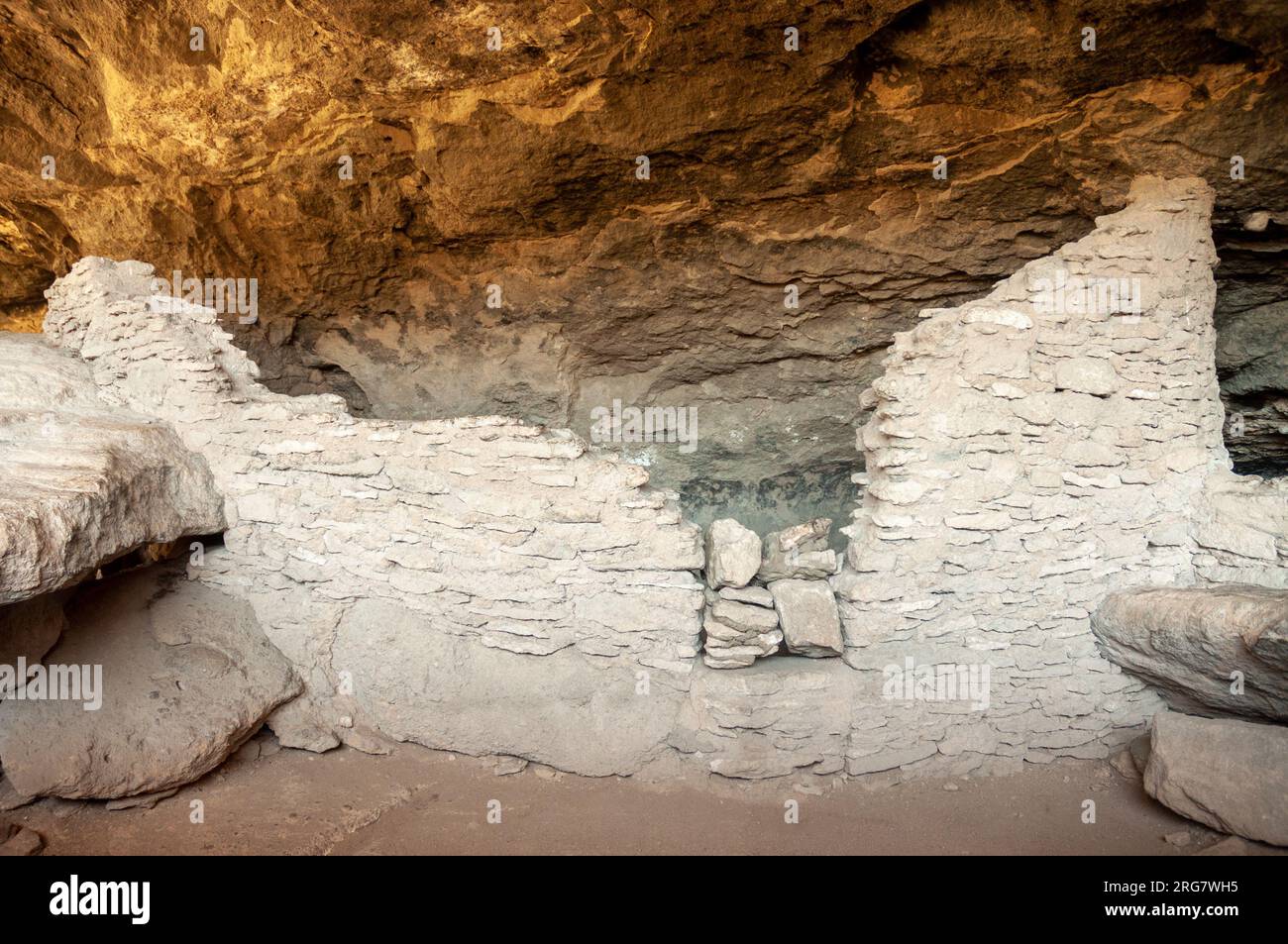Gila Cliff Dwellings National Monument au Nouveau-Mexique Banque D'Images
