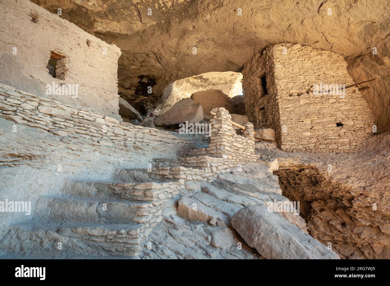 Gila Cliff Dwellings National Monument au Nouveau-Mexique Banque D'Images