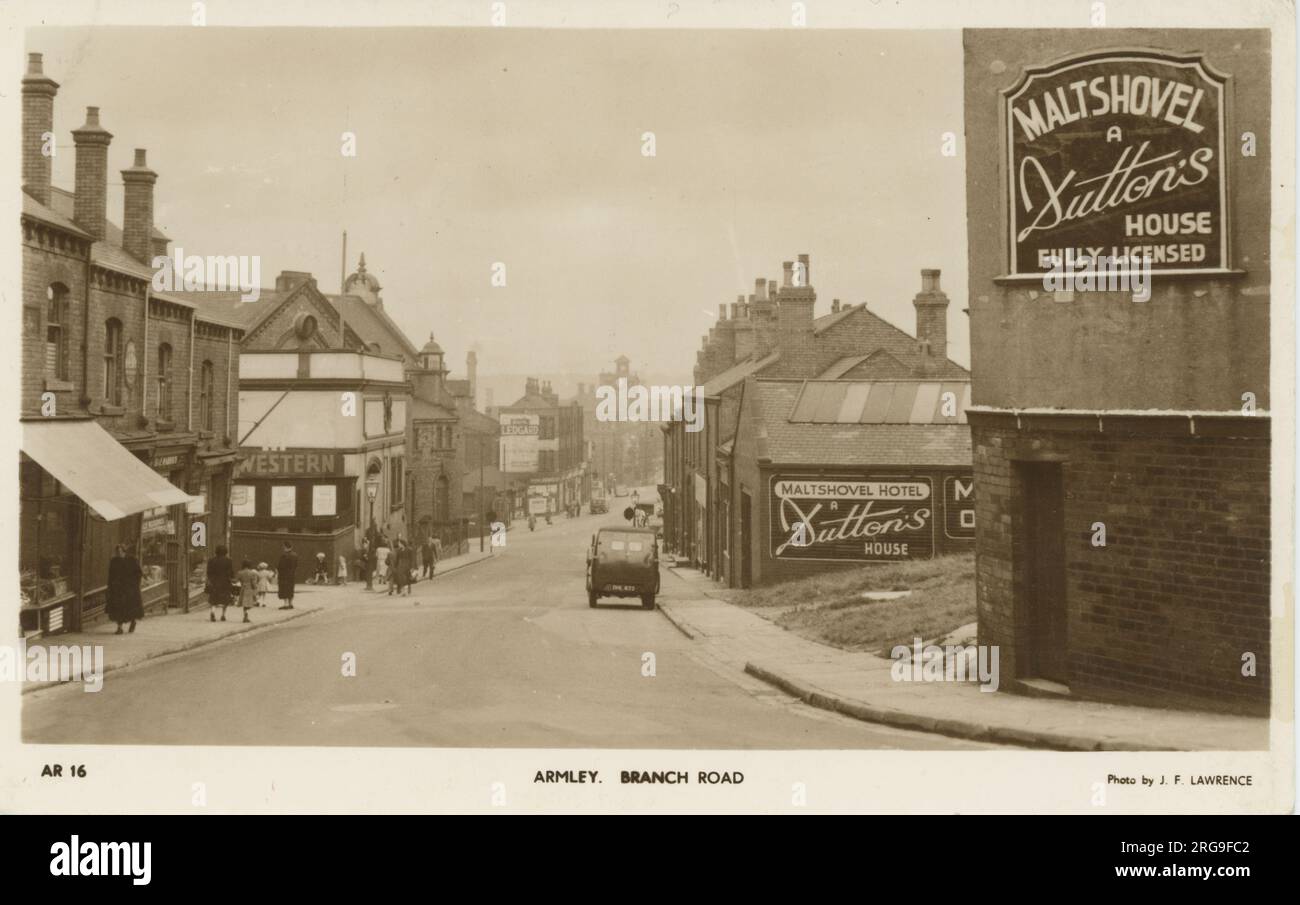 Branch Road (montrant le Malt Shovel Inn), Armley, Leeds, Yorkshire, Angleterre. Banque D'Images