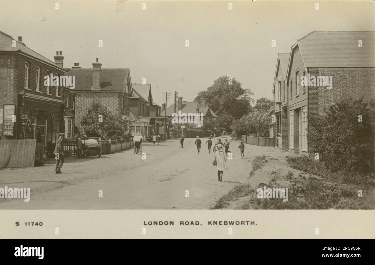 London Road, Knebworth, Stevenage, Hertfordshire, Angleterre. Banque D'Images