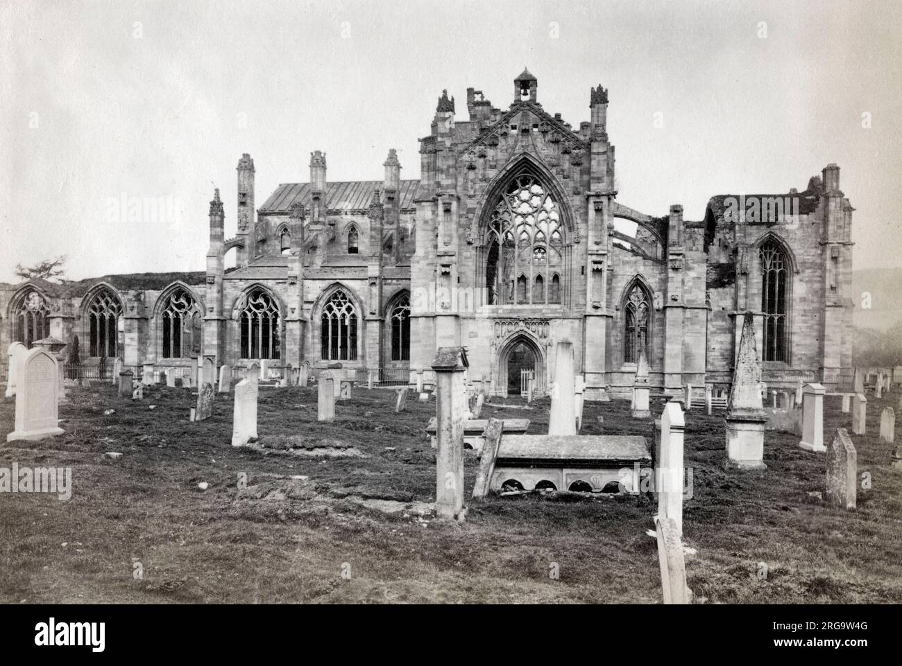 L'abbaye de St Mary, Melrose, Roxburghshire, aux frontières écossaises - un monastère en partie ruiné de l'ordre cistercien Banque D'Images