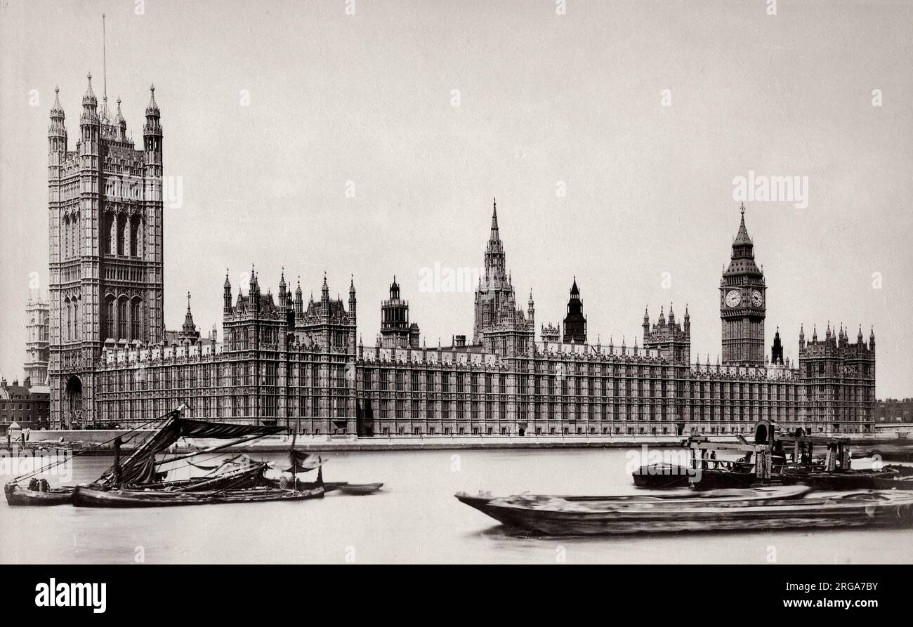 Photographie vintage du 19th siècle : maison du Parlement, Westminster London, de l'autre côté de la Tamise Banque D'Images
