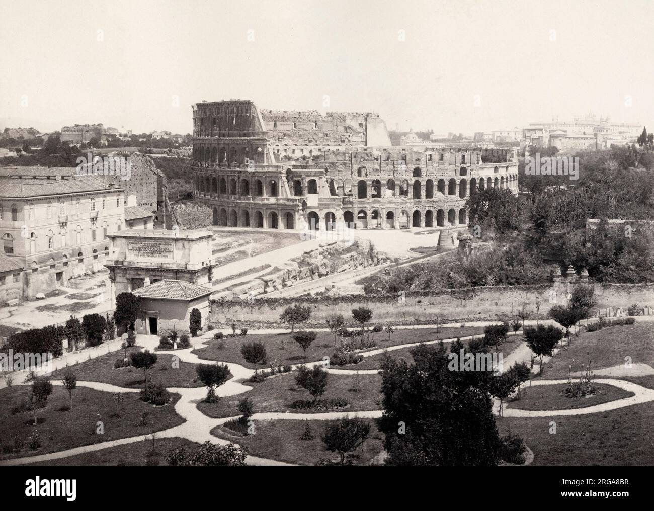 Photographie ancienne de la fin du XIXe siècle - vue sur le colisée de Rome, Italie Banque D'Images