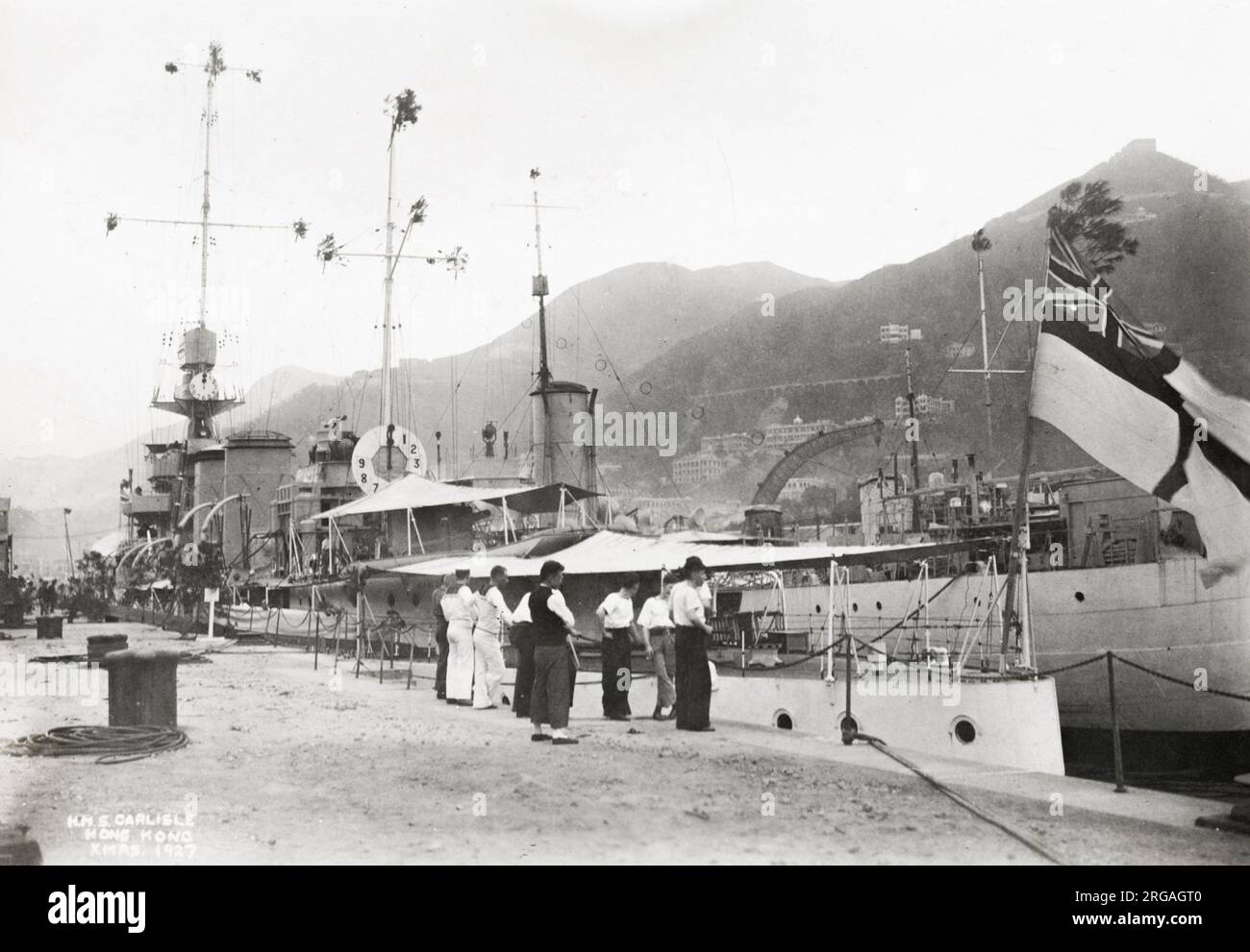 Photographie de Vintage c. S.: Navire de la Marine britannique en Chine. HMS Carlisle, Hong Kong 1927 Banque D'Images