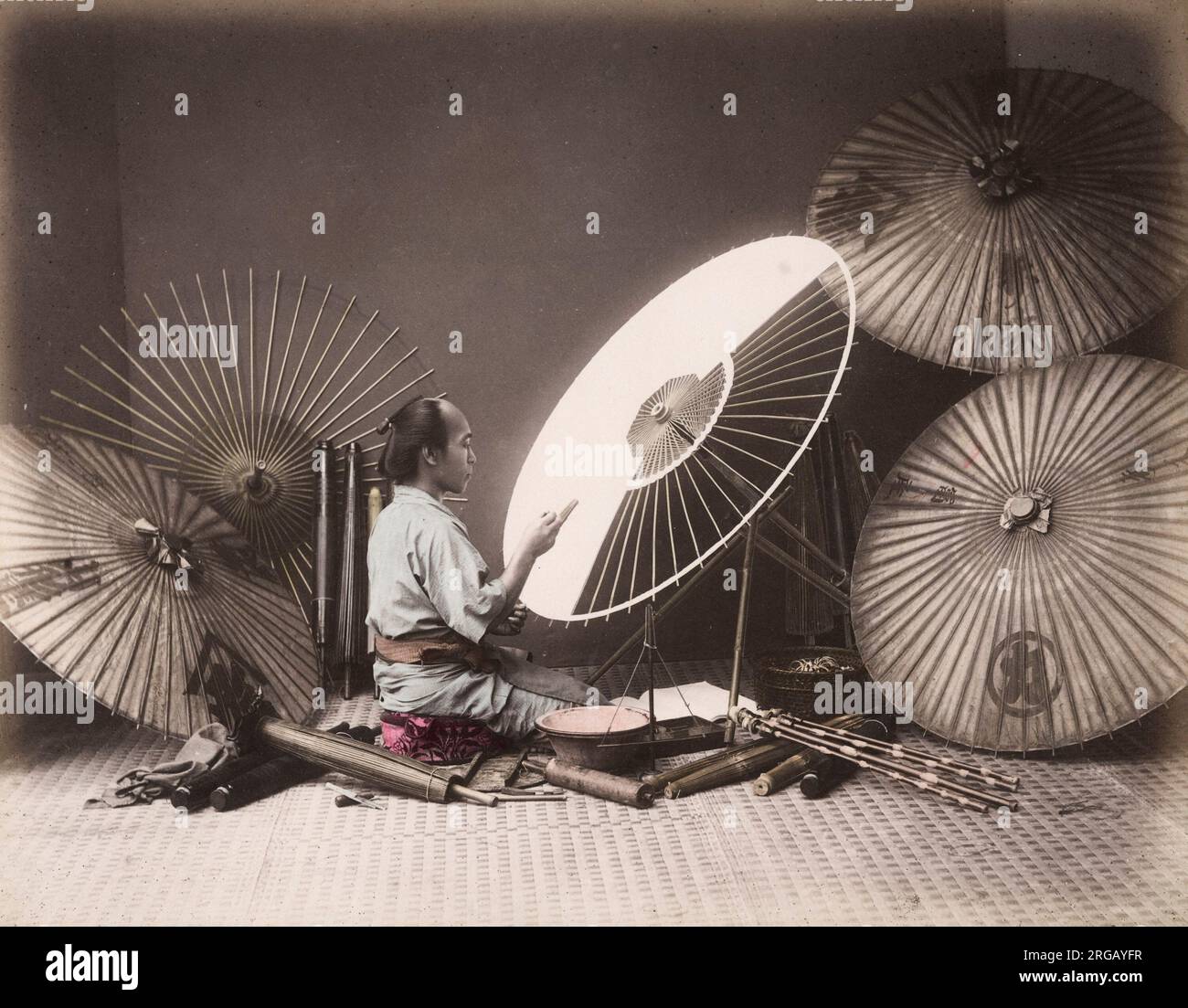 Photographie de la fin du XIXe siècle - Parapluie et parasol, Japon Banque D'Images