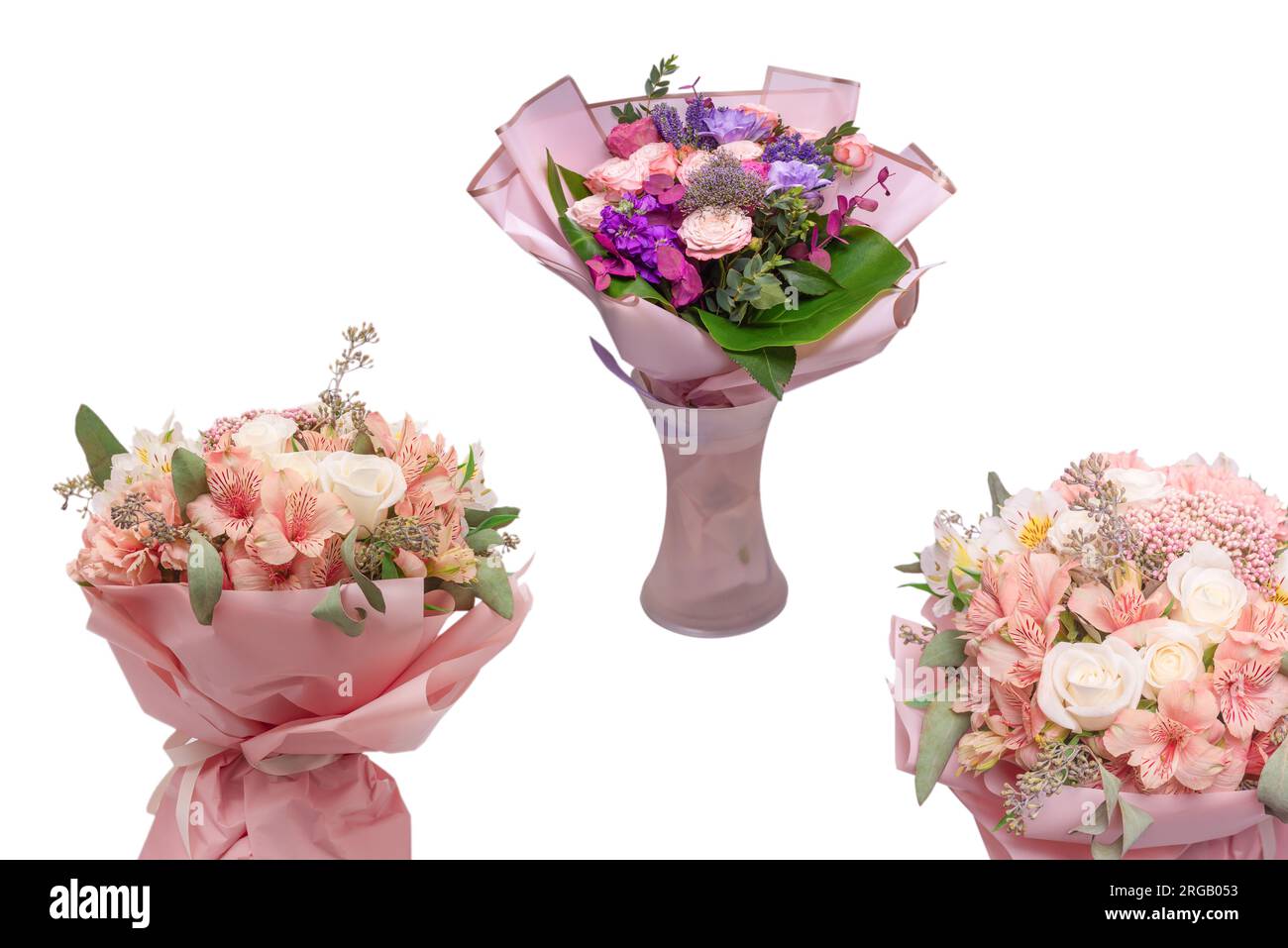 Bouquet de fleurs roses tendres en papier d'emballage rose. Banque D'Images
