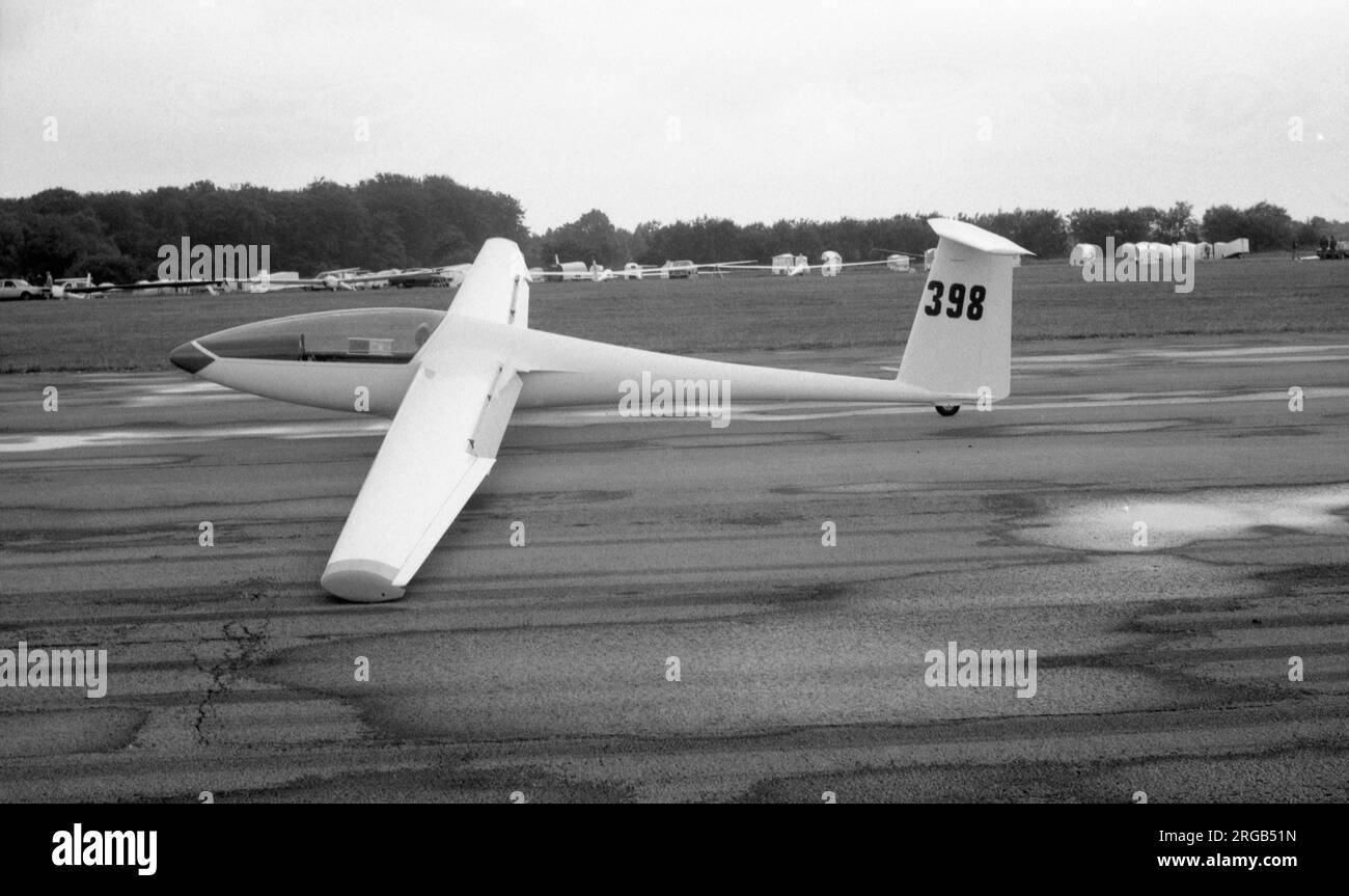 Vickers-Slingsby T.65C Sport Vega 398, lors d'un concours régional de glisse en 1980s. Banque D'Images