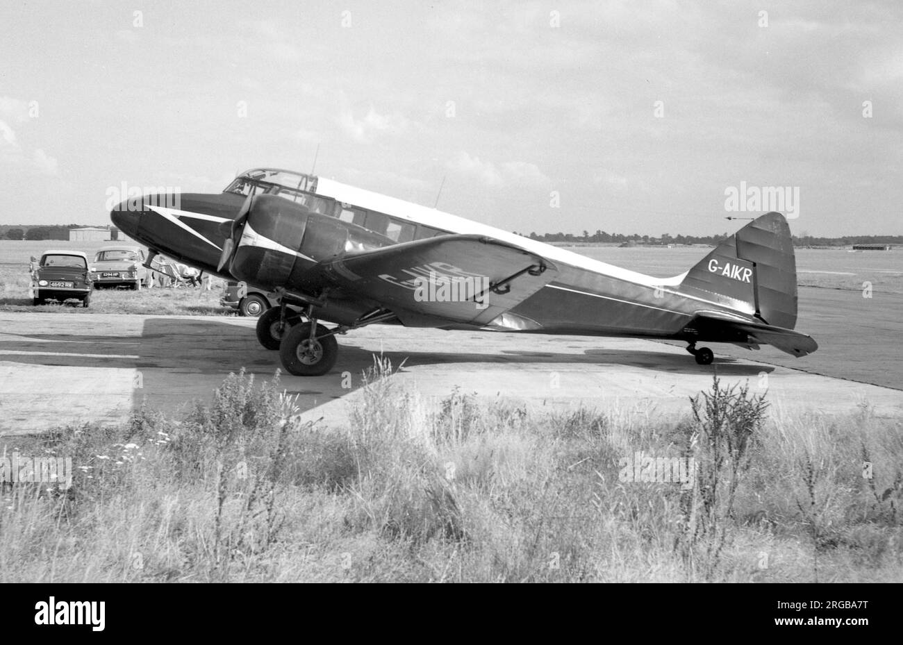 Airspeed AS.65 Consul G-AIKR (msn 4338), du Rapid Flying Group Ltd., à Coventry-Baginton en août 1964. Banque D'Images