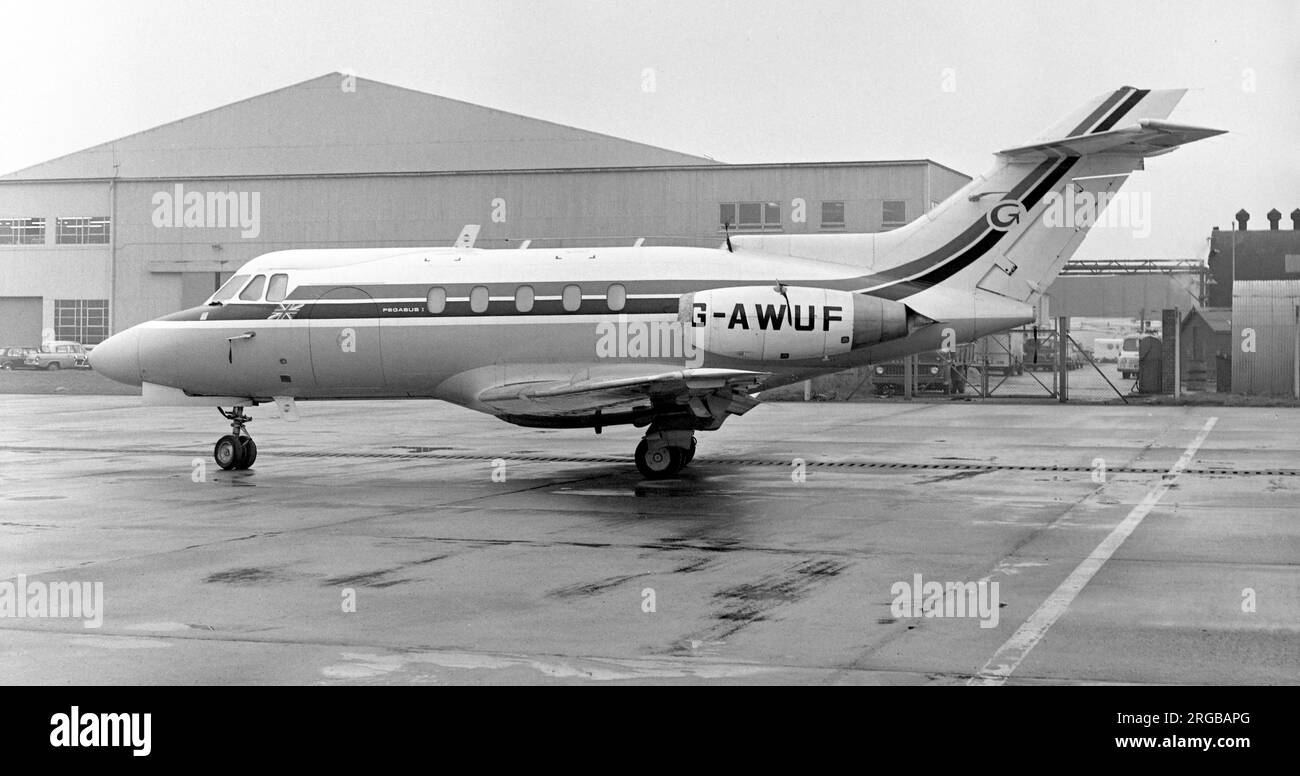 Hawker Siddeley HS.125 série 1B/522 G-AWUF 'Pegasus I' (msn 25090), de Gregory Air taxis. Banque D'Images