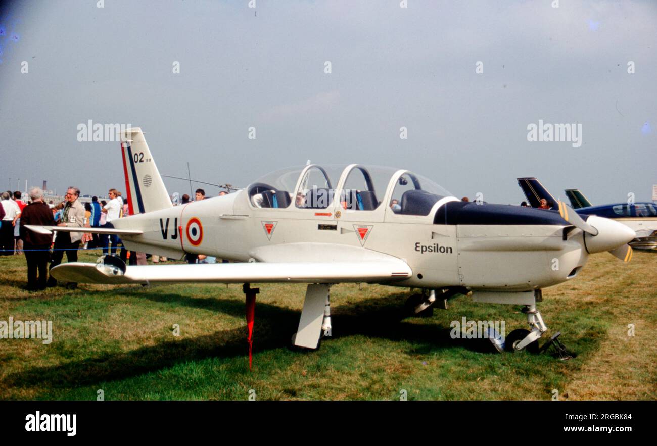 Armee de l'Air - SOCATA TB-30 Epsilon VJ / 02 (msn 02), au salon de l'air SBAC Farnborough qui s'est tenu entre le 5-12 septembre 1982. (Armée de l'Air - Force aérienne française) Banque D'Images