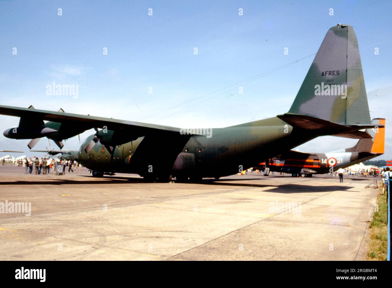 United States Air Force (USAF) - Lockheed C-130A-LM Hercules 55-0023 (MSN 182-3050), à RAF Fairford le 13 juillet 1985. Banque D'Images
