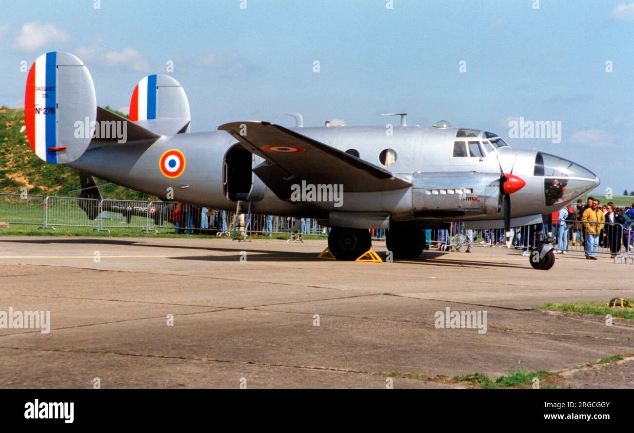 Dassault flamant md 311 Banque de photographies et d’images à haute ...
