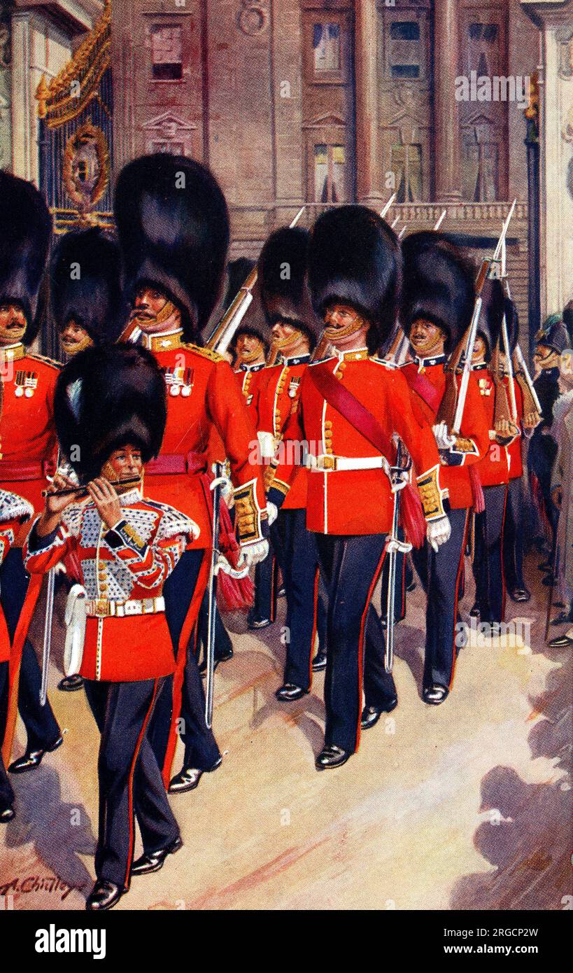 Les gardes irlandais quittent Buckingham Palace, Londres Banque D'Images