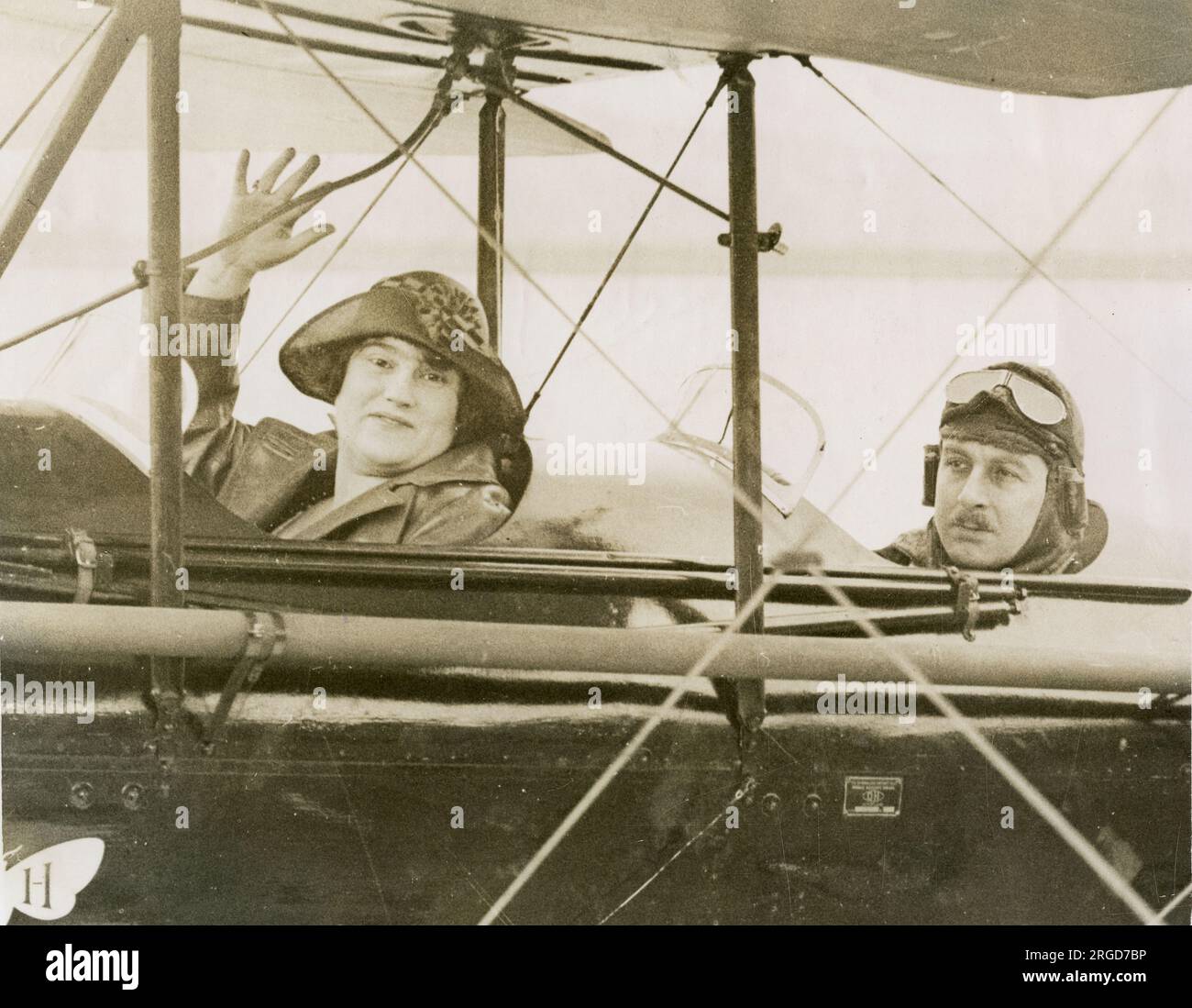 Lady Cobham et Sir Alan Cobham ont effectué le quatrième vol d'inspection autour de l'Afrique pour Imperial Airways Banque D'Images