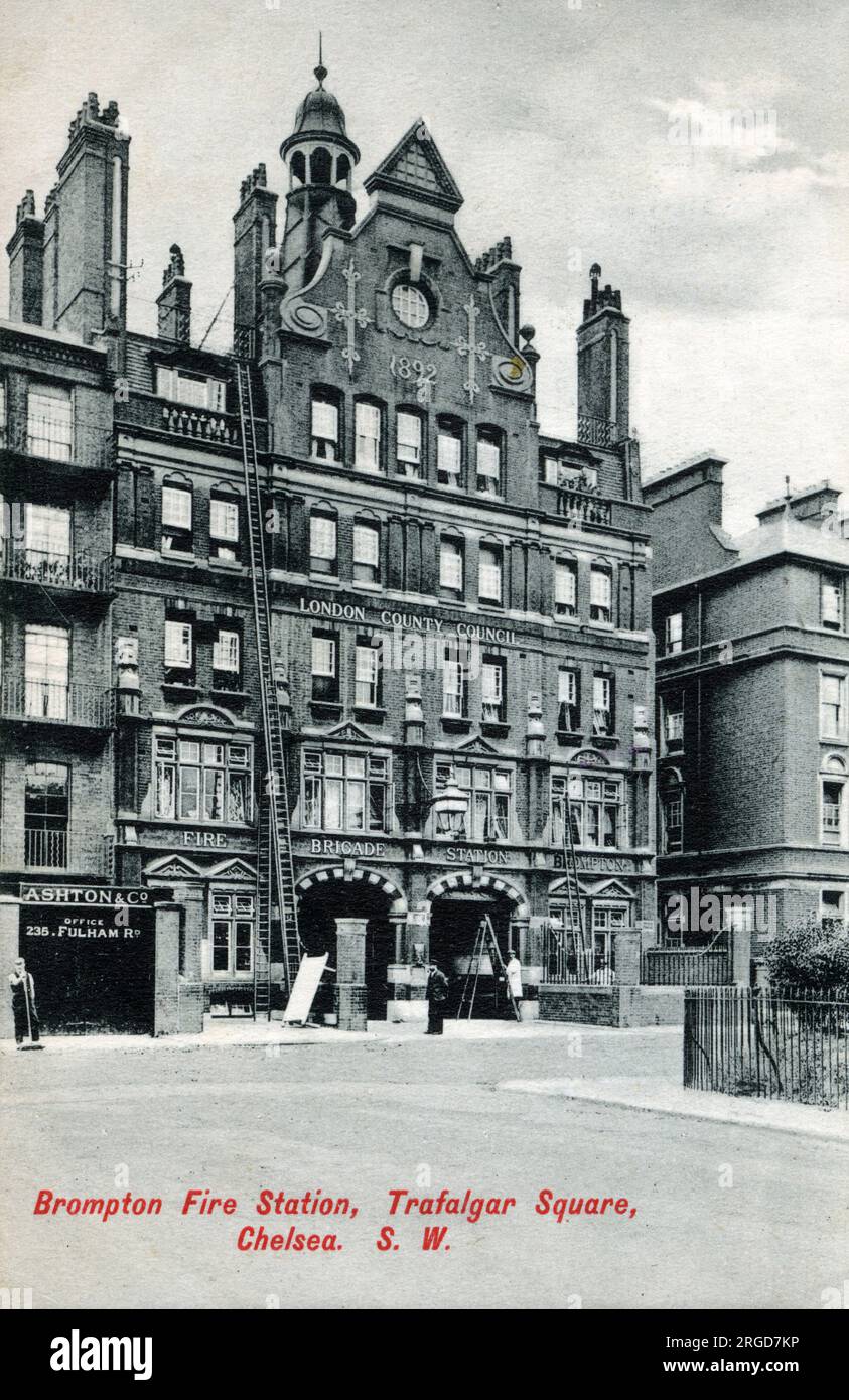 Caserne de pompiers de Brompton, Trafalgar Square, Chelsea, Londres (rebaptisé Chelsea Square dans les années 1930 pour éviter toute confusion avec le « nouveau » Trafalgar Square!). Banque D'Images