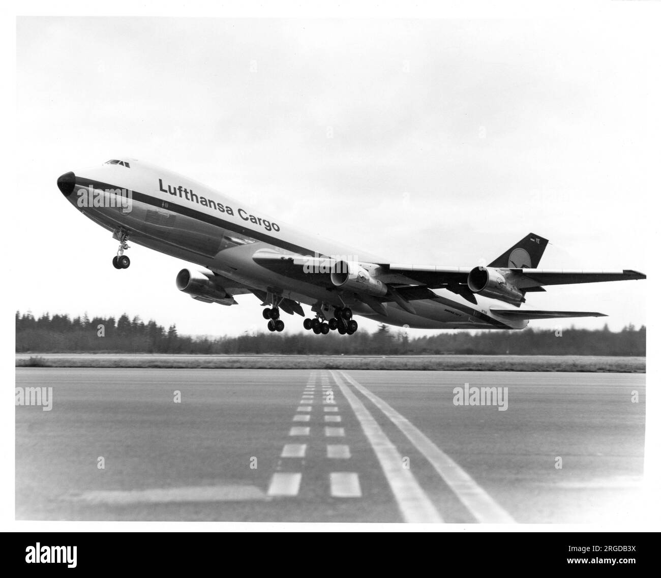 Boeing 747-230F N1794B (msn 20373 / 168), est devenu D-ABYE à la livraison à Lufthansa en 1972. Banque D'Images