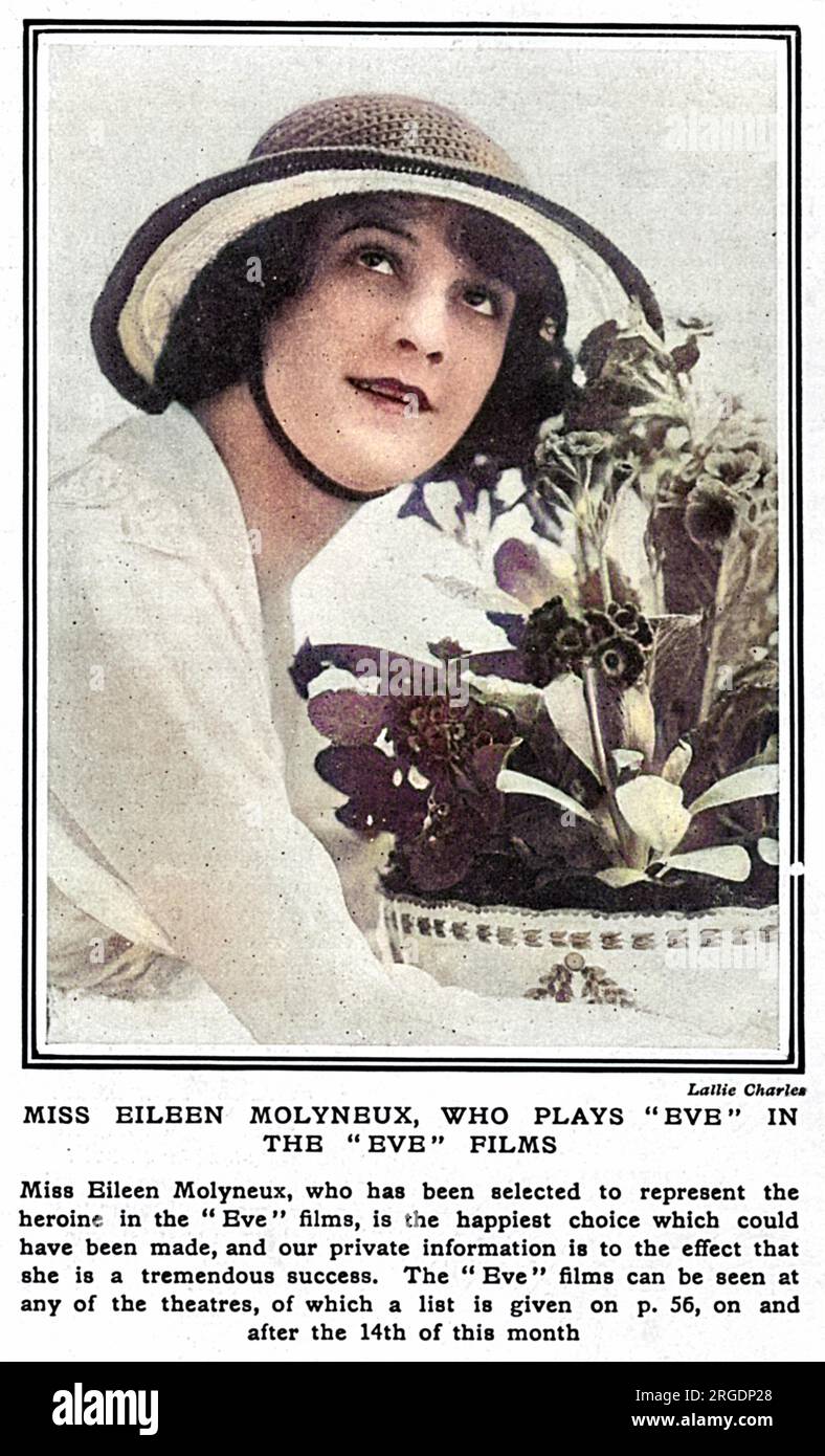 Eileen Molyneux (1893-1962), actrice, photographiée en 1918, alors qu'elle avait été choisie pour jouer dans une série de douze films de comédie muette, intitulée les aventures d'Ève, basée sur le chroniqueur fictif de potins du magazine Tatler. Les films ont été écrits par Annie Fish, qui a illustré Letters of Eve dans le magazine et a suivi un certain nombre de thèmes de guerre, tels que Eve aide la censure et Comment Eve aide le Fonds de guerre. Banque D'Images