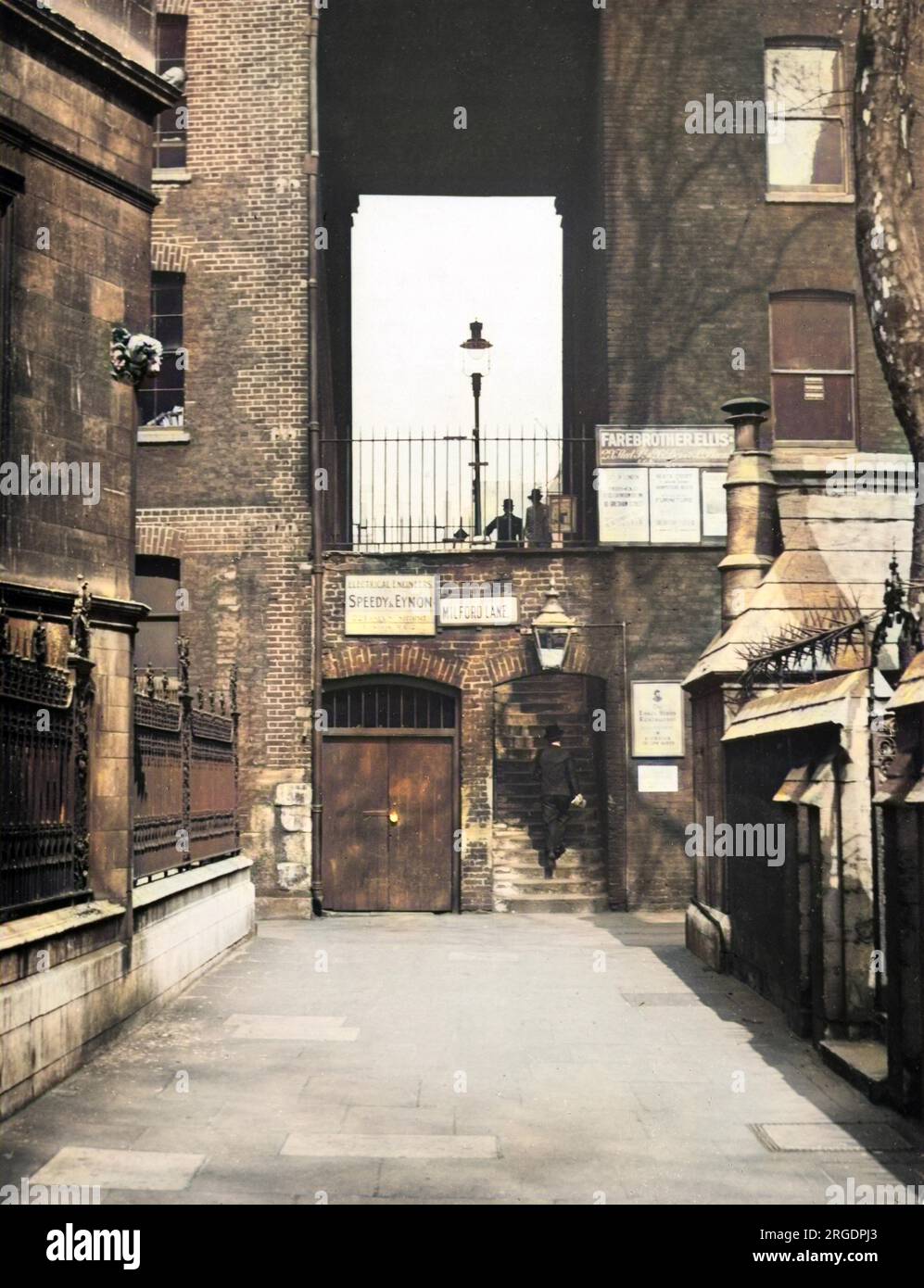 L'Essex Gatehouse, Essex Street, juste à côté du Strand, à Londres, était à l'origine la Essex House qui appartenait aux évêques d'Exeter. Banque D'Images