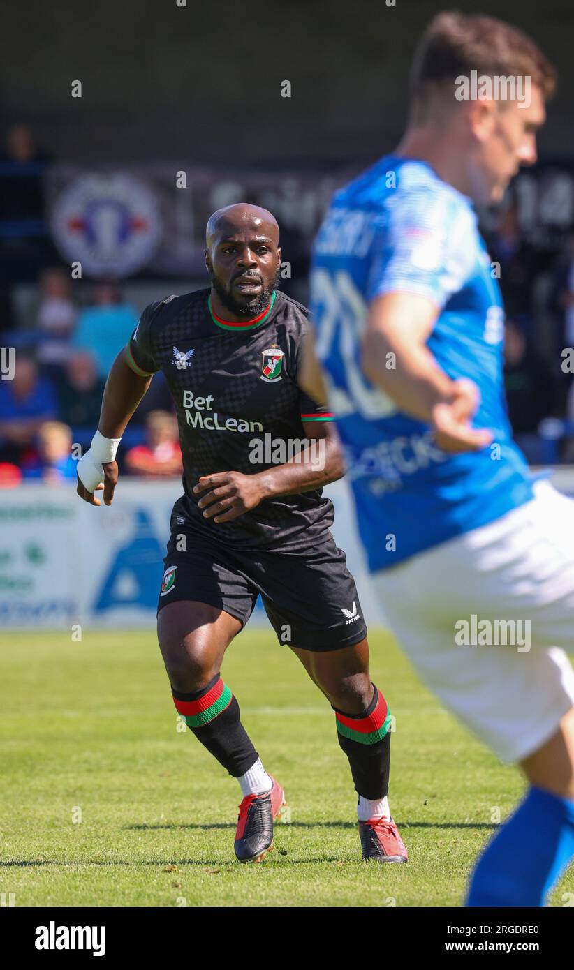 Mourneview Park, Lurgan, comté d'Armagh, Irlande du Nord, Royaume-Uni. 05 août 2023. Sports Direct Premiership – Glenavon 0 Glentoran 1, ouverture de la saison Premiership. Joueur de football irlandais, le footballeur de Glentoran Fuad Sule Banque D'Images