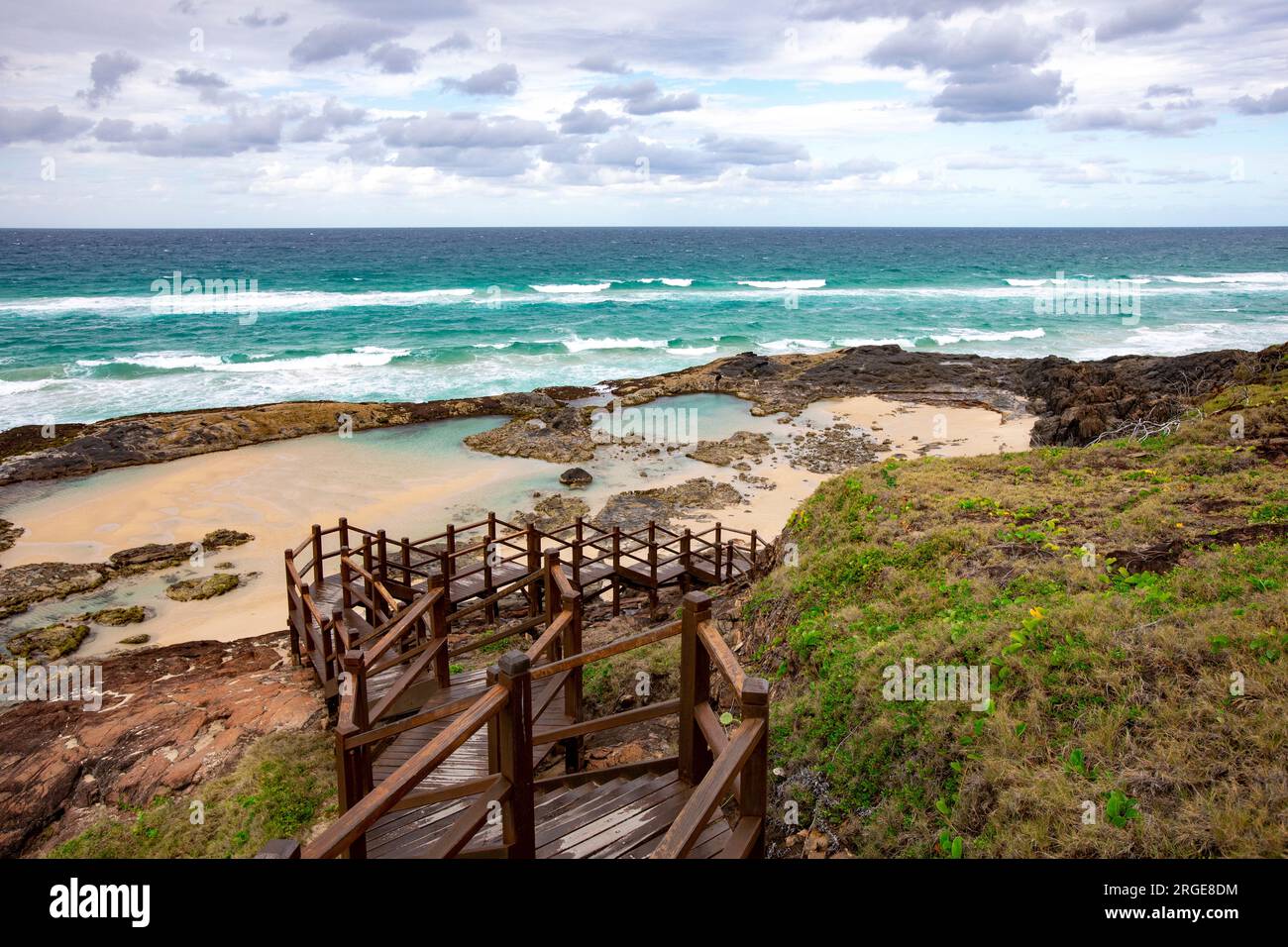 Champagne pools attraction touristique sur Fraser Island K'gari 75 mile Beach, Queensland, Australie Banque D'Images