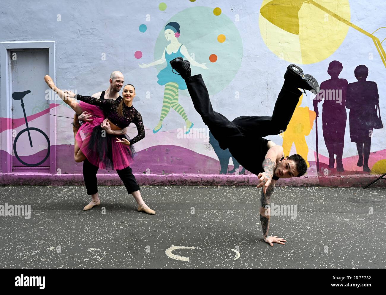 Édimbourg, Écosse, Royaume-Uni. 9 août 2023. Edinburgh Fringe : de l'Australie au West End de Londres, cette fusion dynamique de spectacles de danse commerciale mêle ballet et danse de rue, ainsi que des spectacles contemporains et de rupture pour tous les âges de divertissement cinq étoiles. Légende créée en partie à partir du communiqué de presse officiel. Crédit Craig Brown/Alamy Live News Banque D'Images