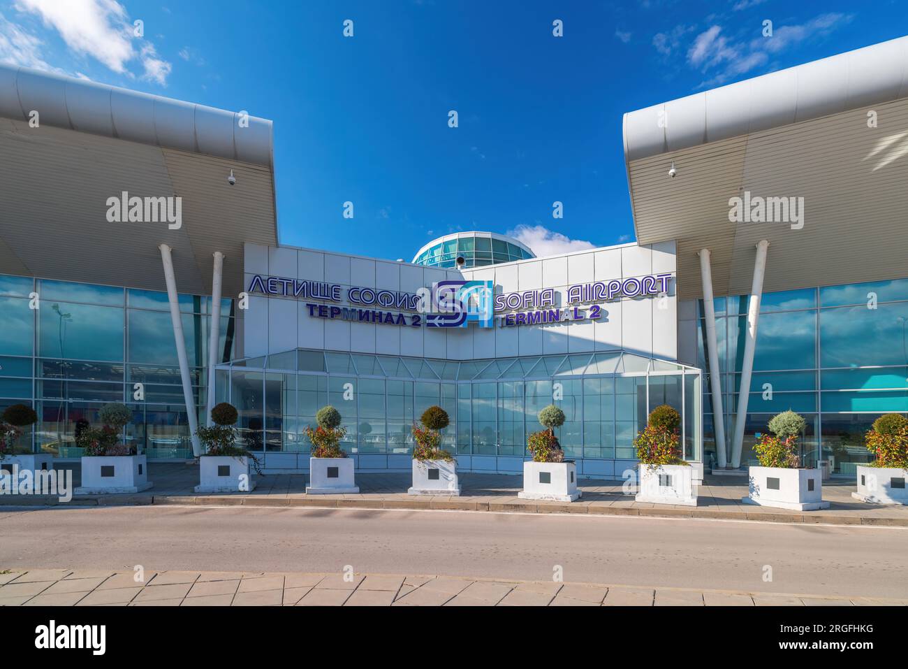 Sofia, Bulgarie -17 mars 2023 : architecture de l'aéroport de Sofia en Bulgarie. L'aéroport de Sofia est le principal aéroport international de Bulgarie Banque D'Images