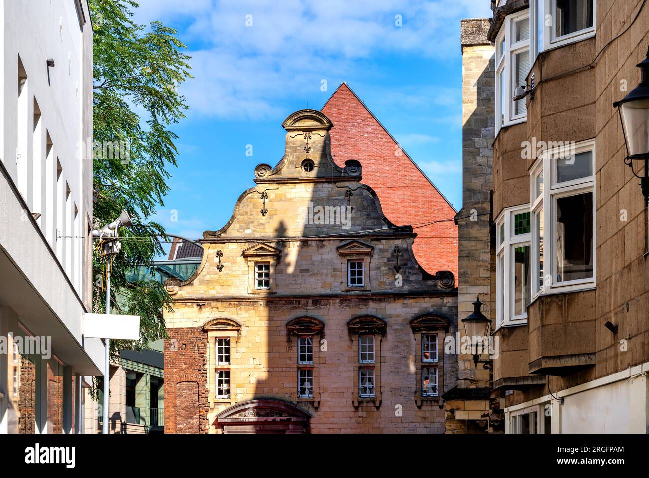 Maastricht, pays-Bas. Vue sur l'ancien monastère dominicain de l'année 1664 Banque D'Images