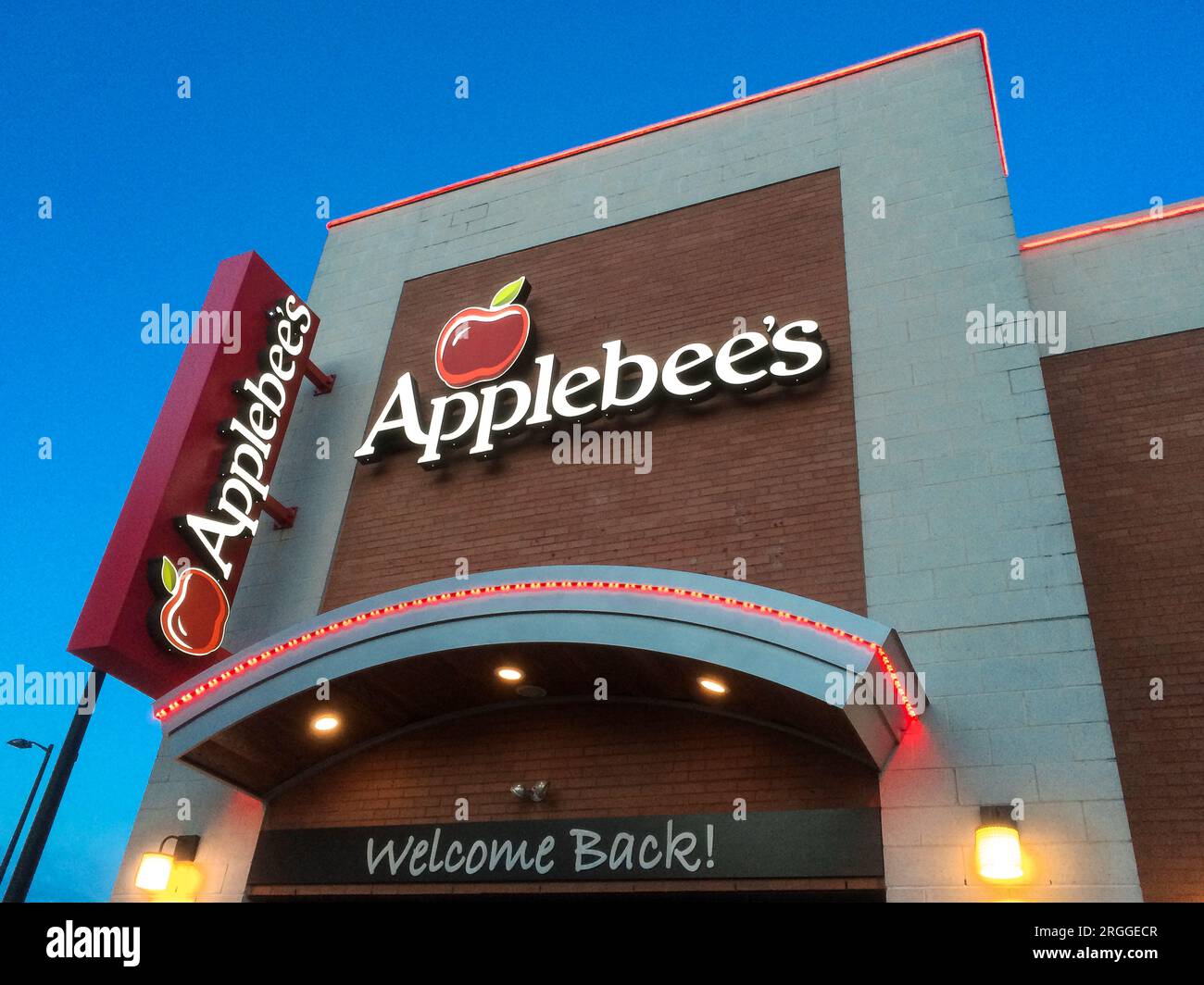 Extérieur du restaurant Applebee's. Banque D'Images