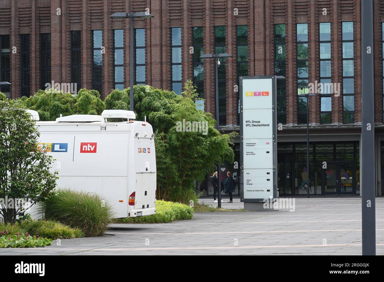 Cologne, Allemagne. 09 août 2023. Logo de RTL Television, une chaîne privée de langue allemande du groupe RTL basée à Cologne, Allemagne crédit : Horst Galuschka/dpa/Alamy Live News Banque D'Images