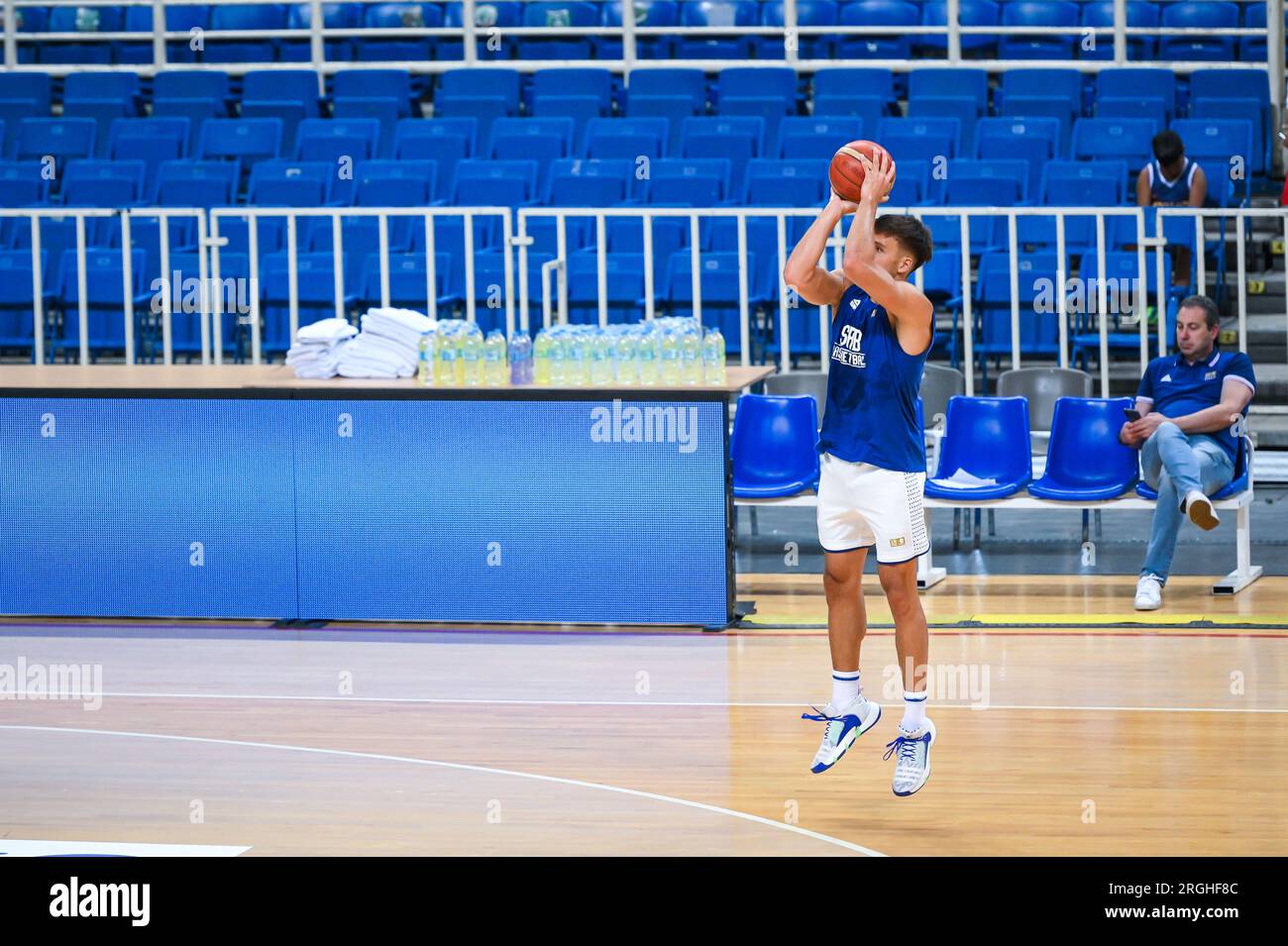 Athènes, Lombardie, Grèce. 9 août 2023. 7 BOGDAN BOGDANOVIC de Serbie lors du match du tournoi de l'Acropole égéenne entre l'Italie et la Serbie au stade Oaka le 9 août 2023, à Athènes, Grèce. (Image de crédit : © Stefanos Kyriazis/ZUMA Press Wire) USAGE ÉDITORIAL SEULEMENT! Non destiné à UN USAGE commercial ! Banque D'Images