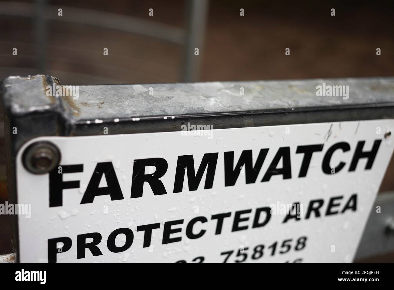 Panneau de zone protégée Farmwatch. Banque D'Images