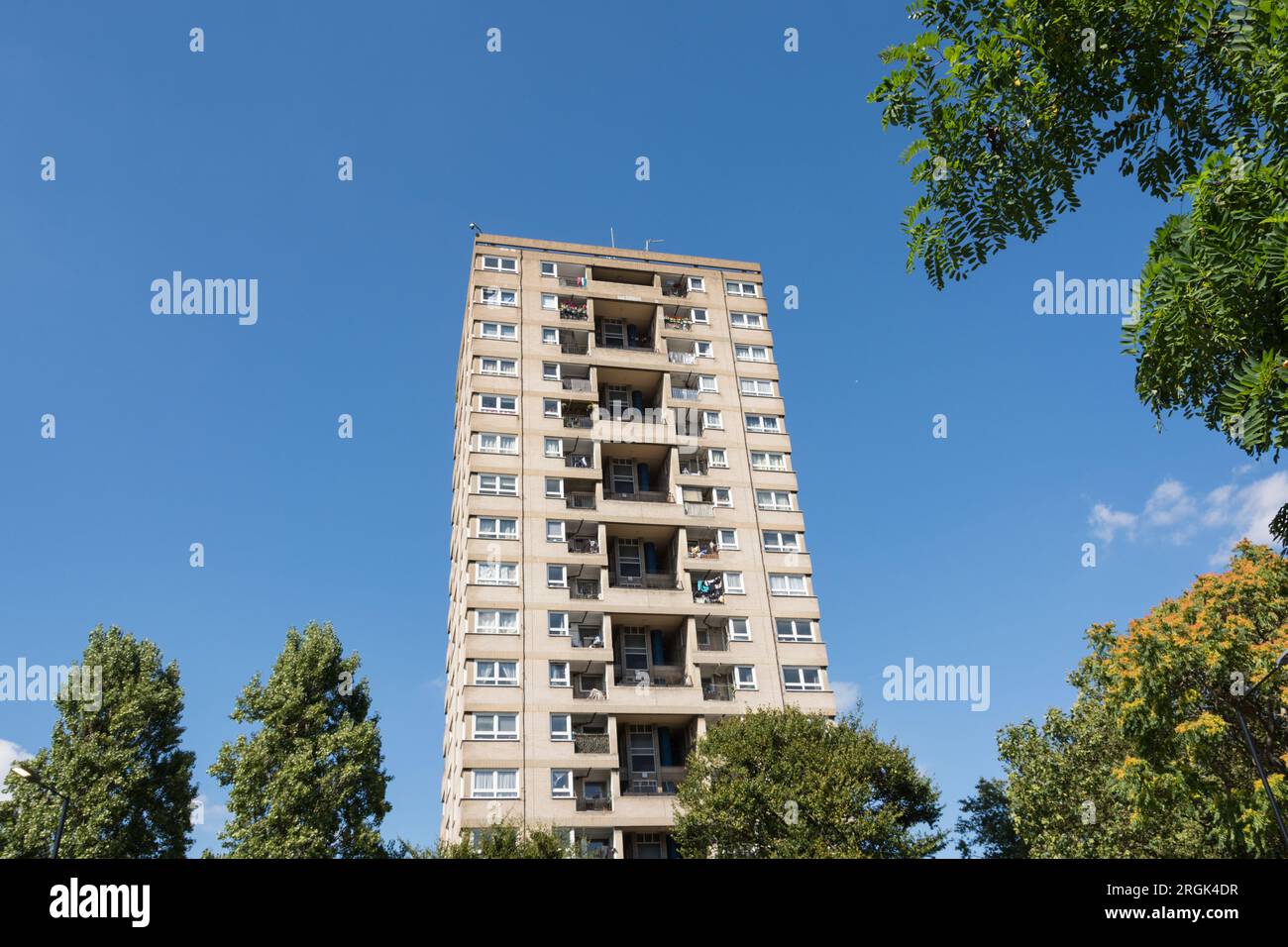 Linacre court Tower Block, Talgarth Road, Hammersmith, W6, Londres, Angleterre, Royaume-Uni Banque D'Images