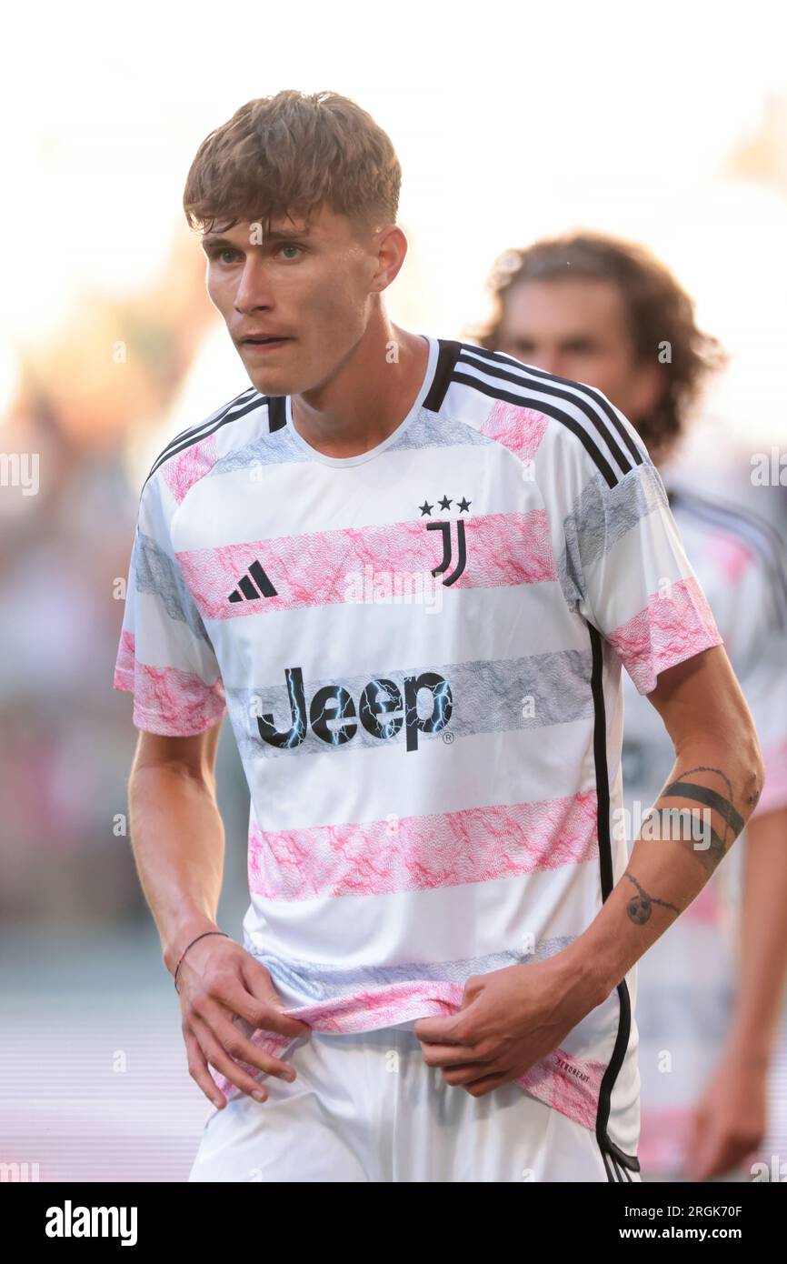 Juventus, Italie. 9 août 2023. Nicolo Savona de la Juventus réagit pendant le match d'entraînement au stade Allianz, Turin. Date de la photo : 9 août 2023. Le crédit photo devrait se lire : Jonathan Moscrop/Sportimage crédit : Sportimage Ltd/Alamy Live News Banque D'Images