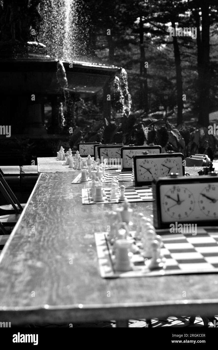 Tournoi d'échecs organisé en plein air à Central Park, New York Banque D'Images