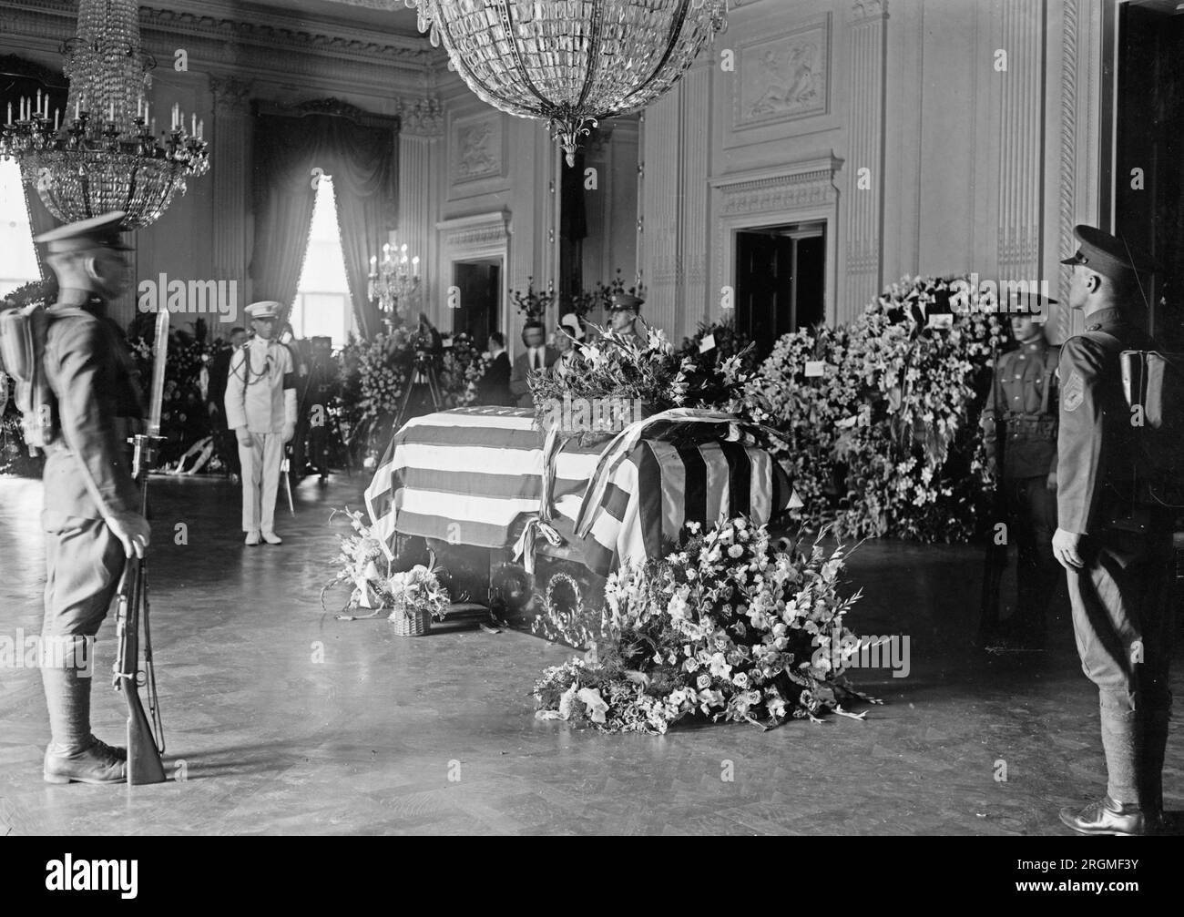 Funérailles du président Harding, corps gisant dans l'état ca. 1923 Banque D'Images