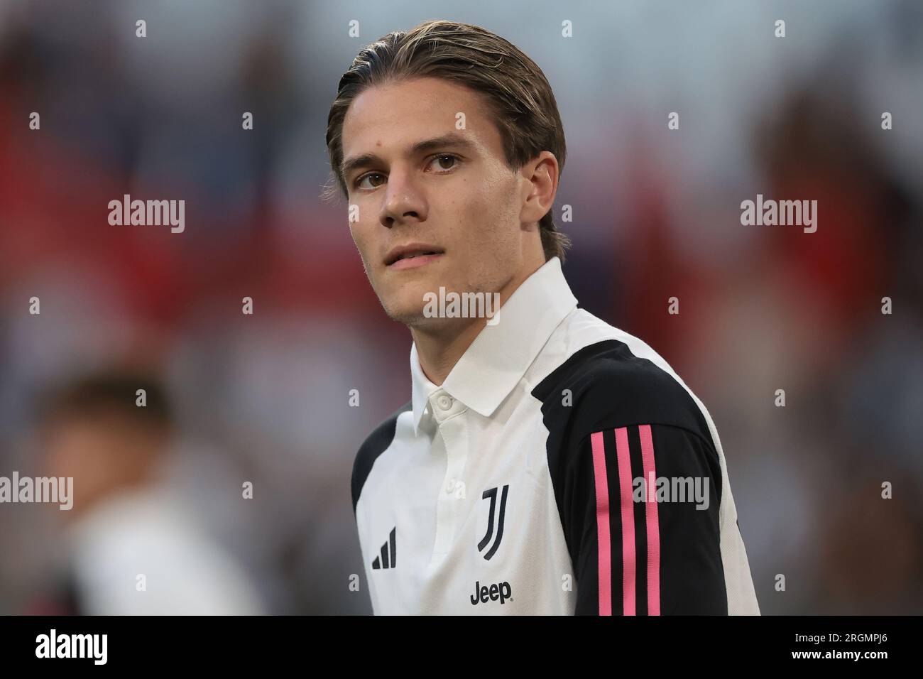 Juventus, Italie. 9 août 2023. Nicolo Fagioli de la Juventus salue les supporters après le match d'entraînement au stade Allianz, Turin. Date de la photo : 9 août 2023. Le crédit photo devrait se lire : Jonathan Moscrop/Sportimage crédit : Sportimage Ltd/Alamy Live News Banque D'Images