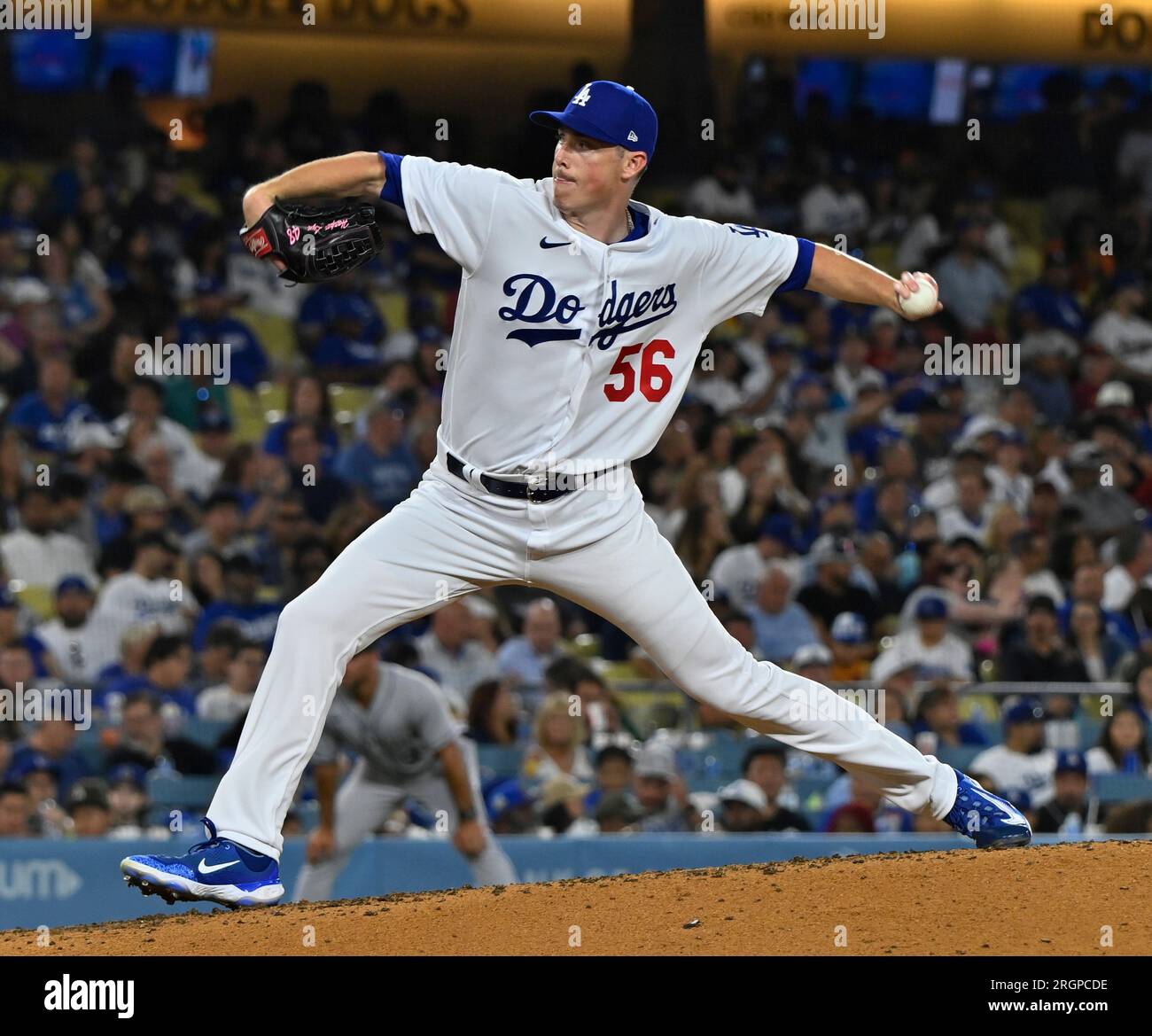 Los Angeles, États-Unis. 10 août 2023. Los Angeles Dodgers départ Ryan Yarbrough va livrer contre les Colorado Rockies lors de la sixième manche au Dodgers Stadium de Los Angeles le jeudi 10 août 2023. Photo de Jim Ruymen/UPI crédit : UPI/Alamy Live News Banque D'Images
