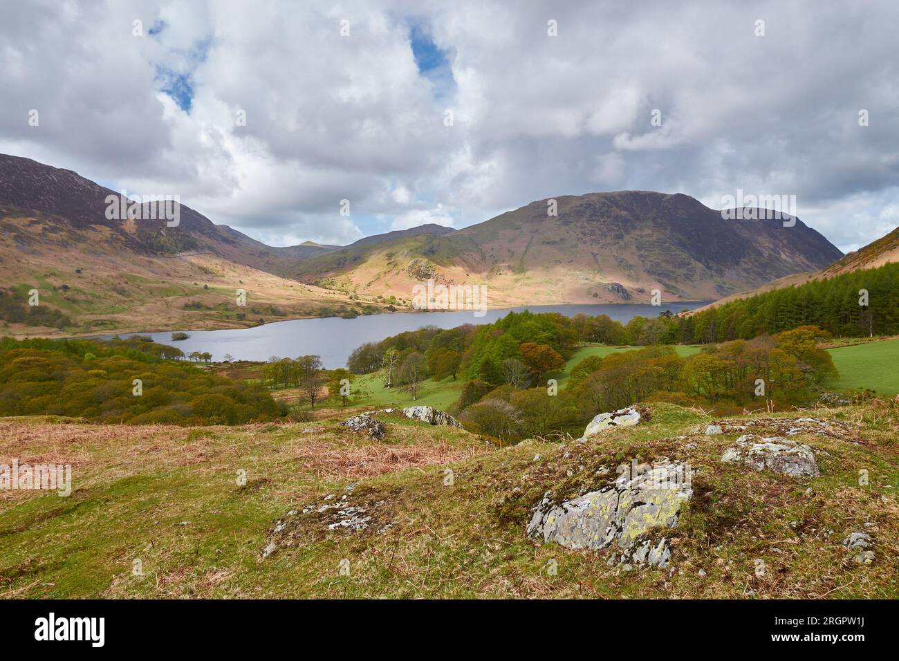 À travers Crummock Water Banque D'Images