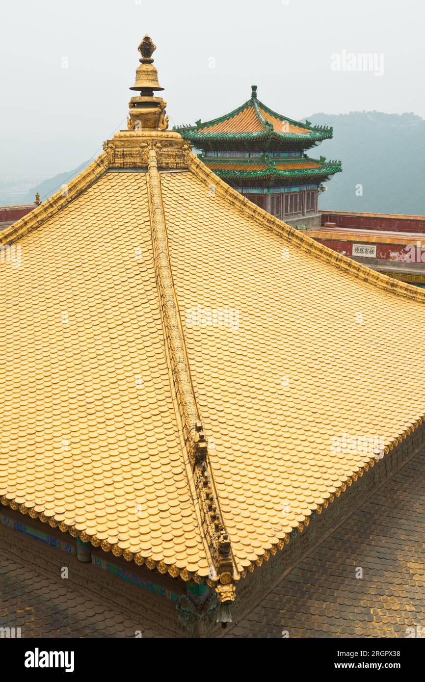 Salle tibétaine dans l'architecture paysagère d'un temple antique, Chengde, station de montagne, nord de la chine Banque D'Images