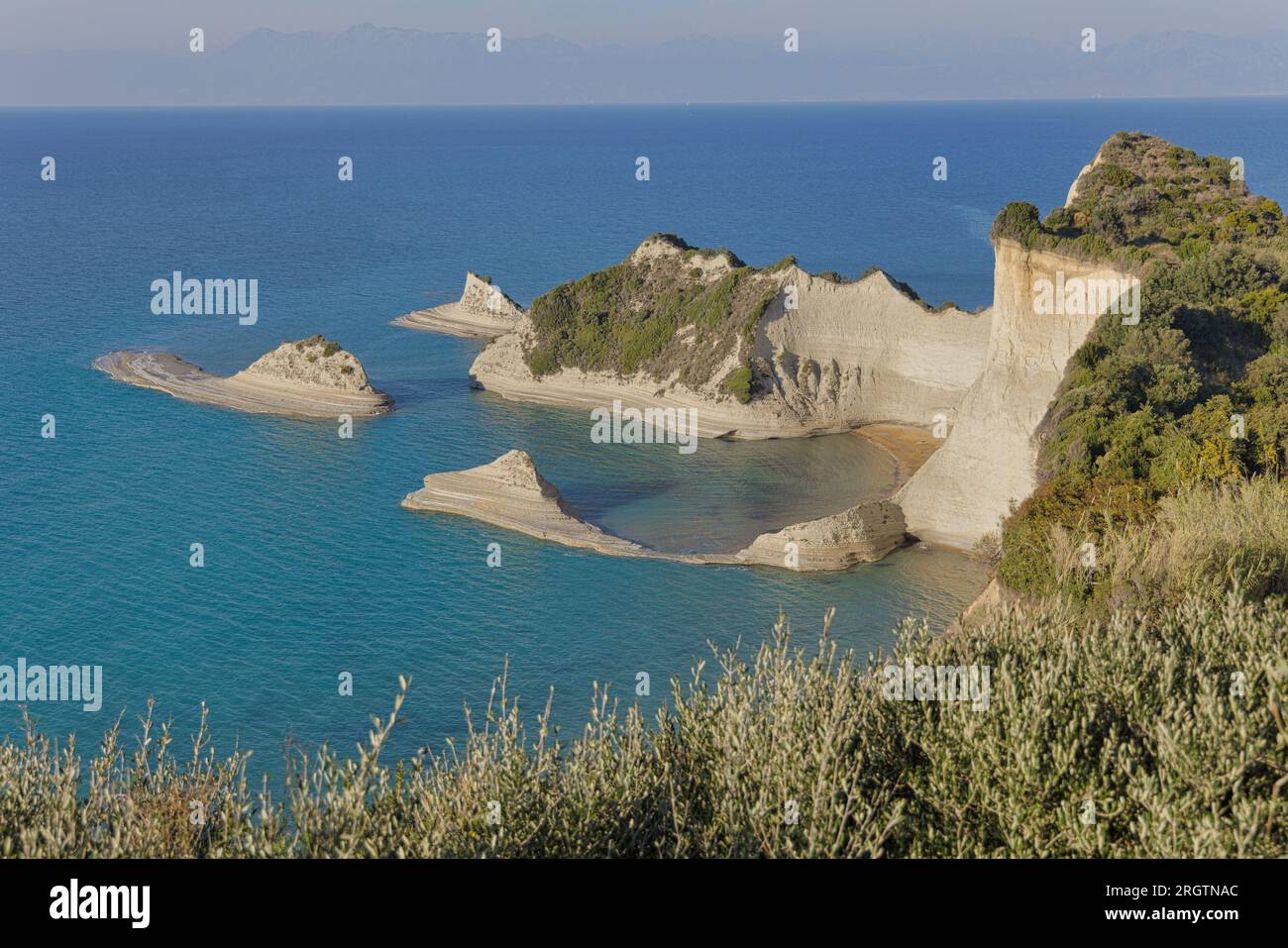 Cap Drastis Côte au crépuscule, Corfou Banque D'Images