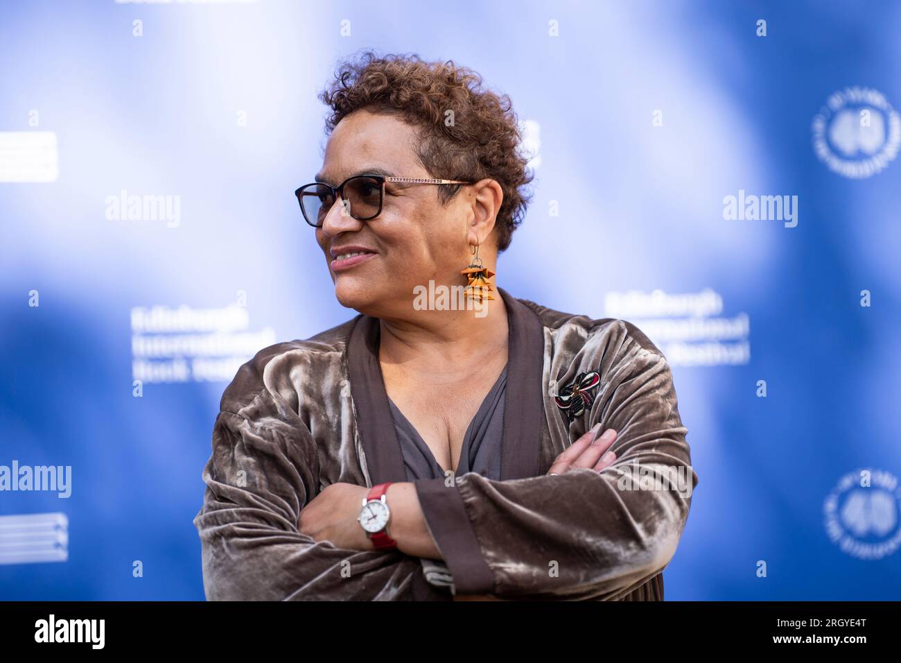 Édimbourg, Écosse, Royaume-Uni. 12 août 2023. Poète et ancienne Makar, Jackie Kay fait une apparition au Festival international du livre d'Édimbourg où elle a parlé de son nouveau recueil de poésie Jackie Kay : a Life in Protest. Les poèmes retracent un voyage poétique puissant et émouvant à travers les moments clés de l'activisme politique de sa vie. Iain Masterton/Alamy Live News Banque D'Images