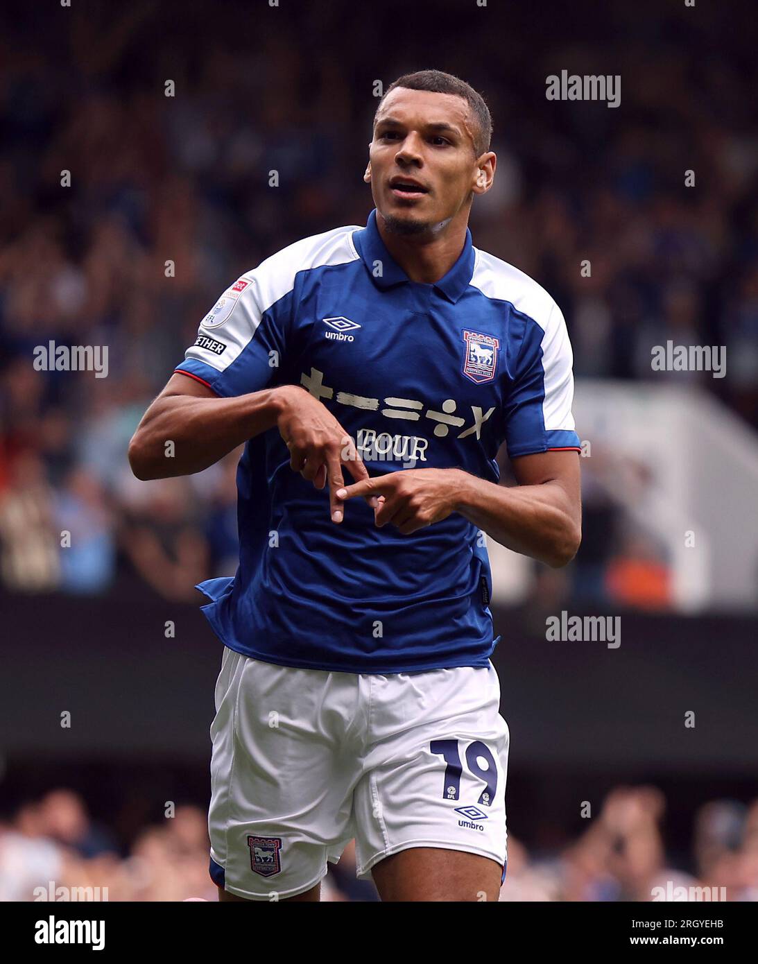 Kayden Jackson d'Ipswich Town célèbre avoir marqué le deuxième but de leur équipe lors du Sky Bet Championship Match à Portman Road, Ipswich. Date de la photo : Samedi 12 août 2023. Banque D'Images